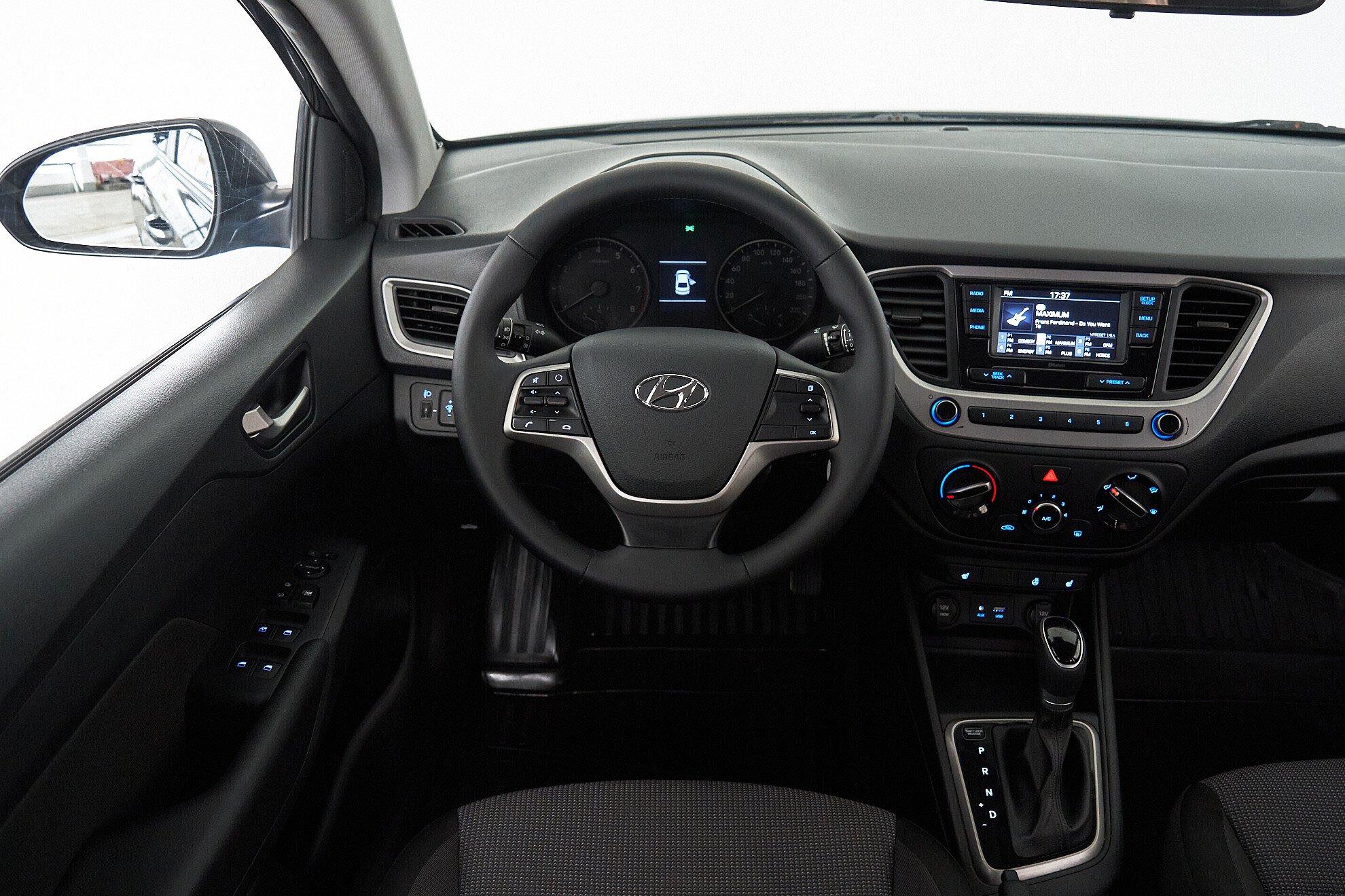 Hyundai Solaris 2020, черный