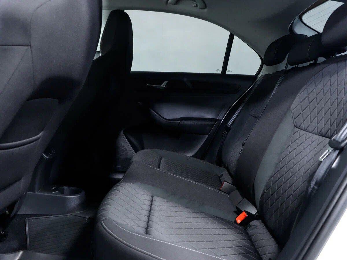 Skoda Rapid 2021, белый