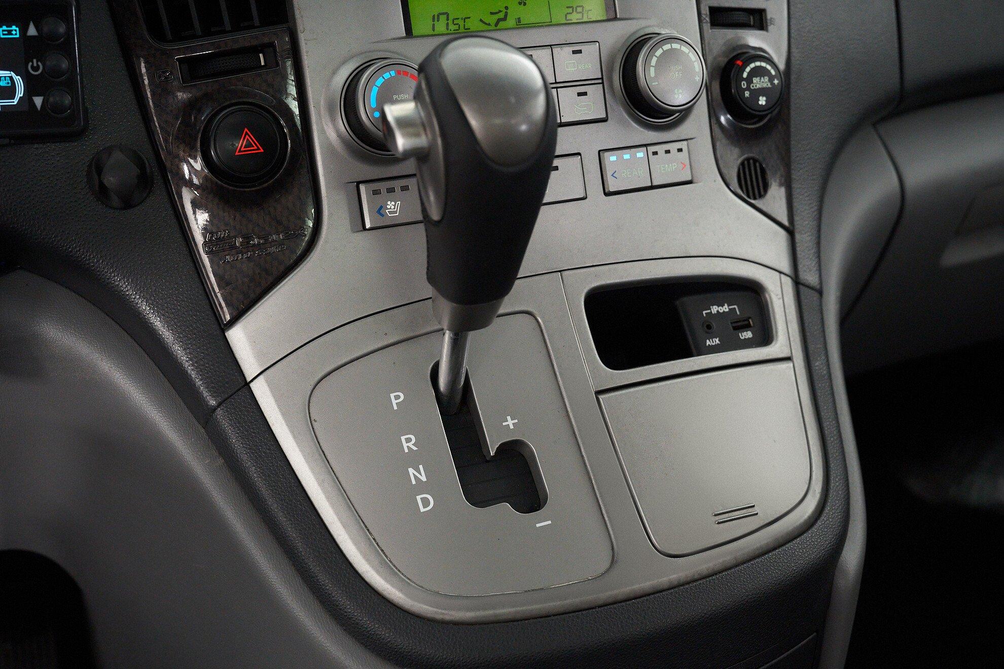 Hyundai Grand Starex 2014, черный