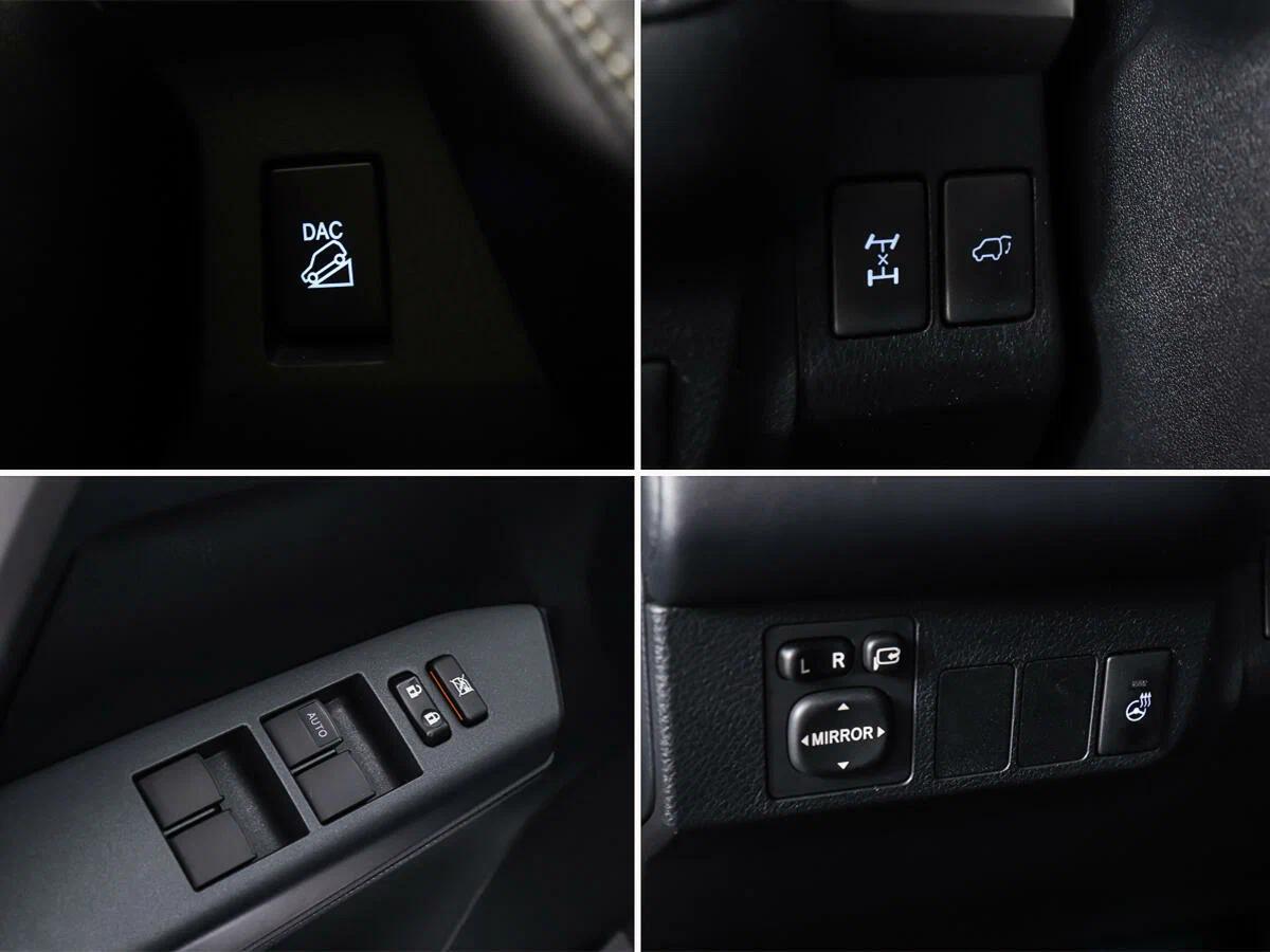 Toyota RAV4 2019, белый