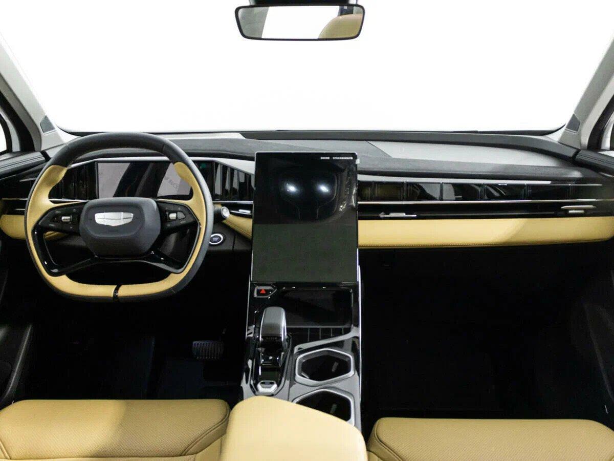 Geely Boyue 2023, белый