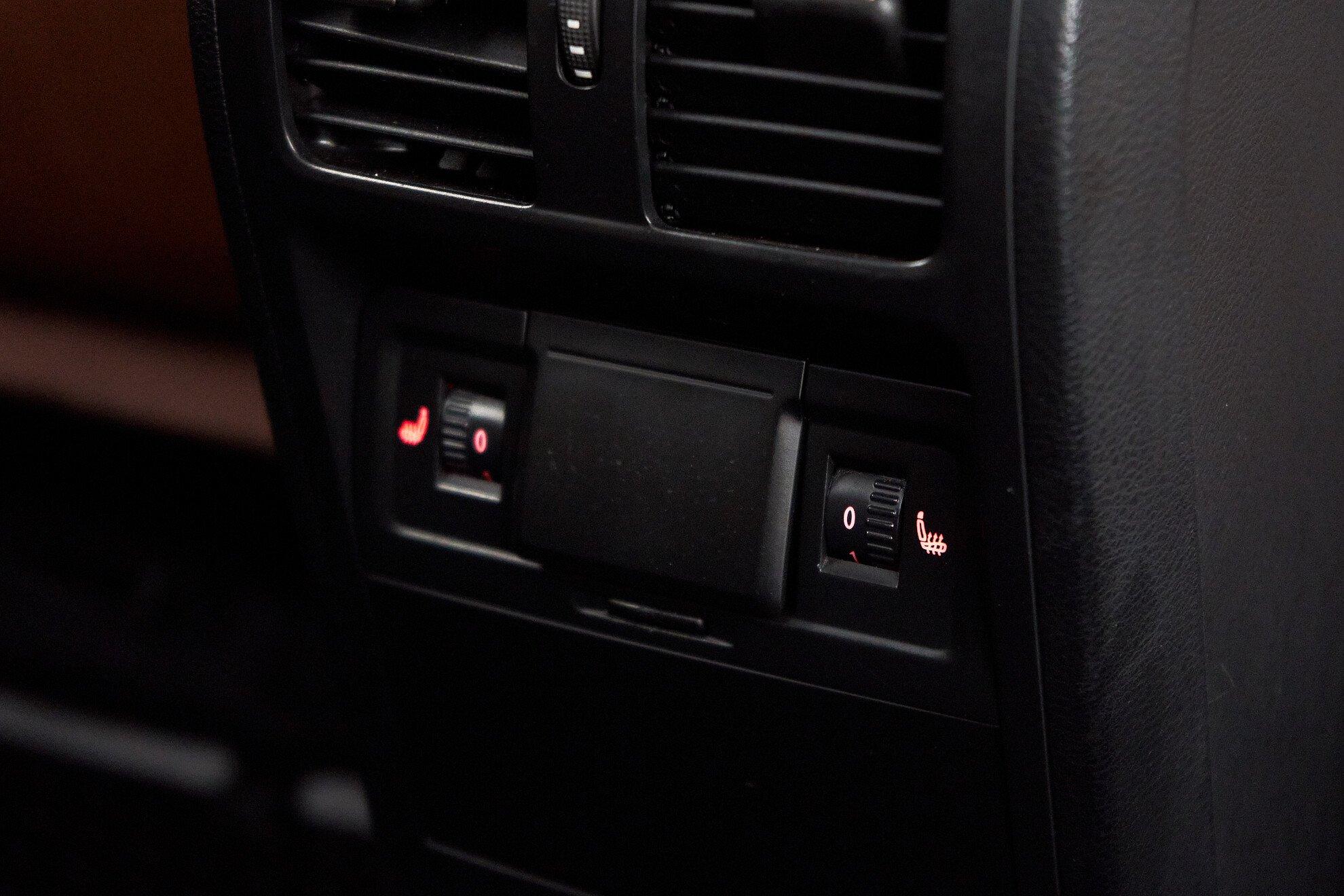 Volkswagen Passat 2012, серый