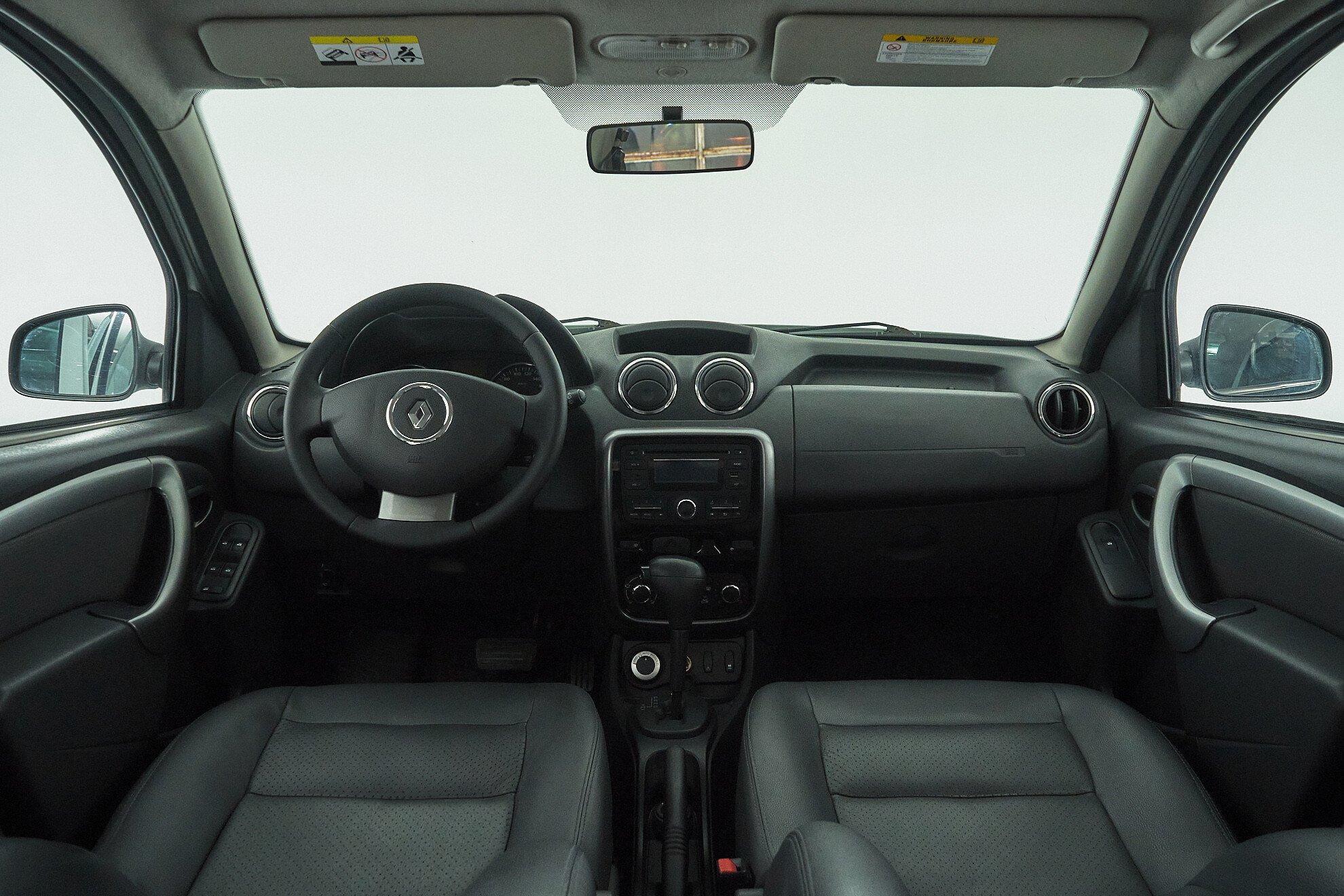 Renault Duster 2015, белый