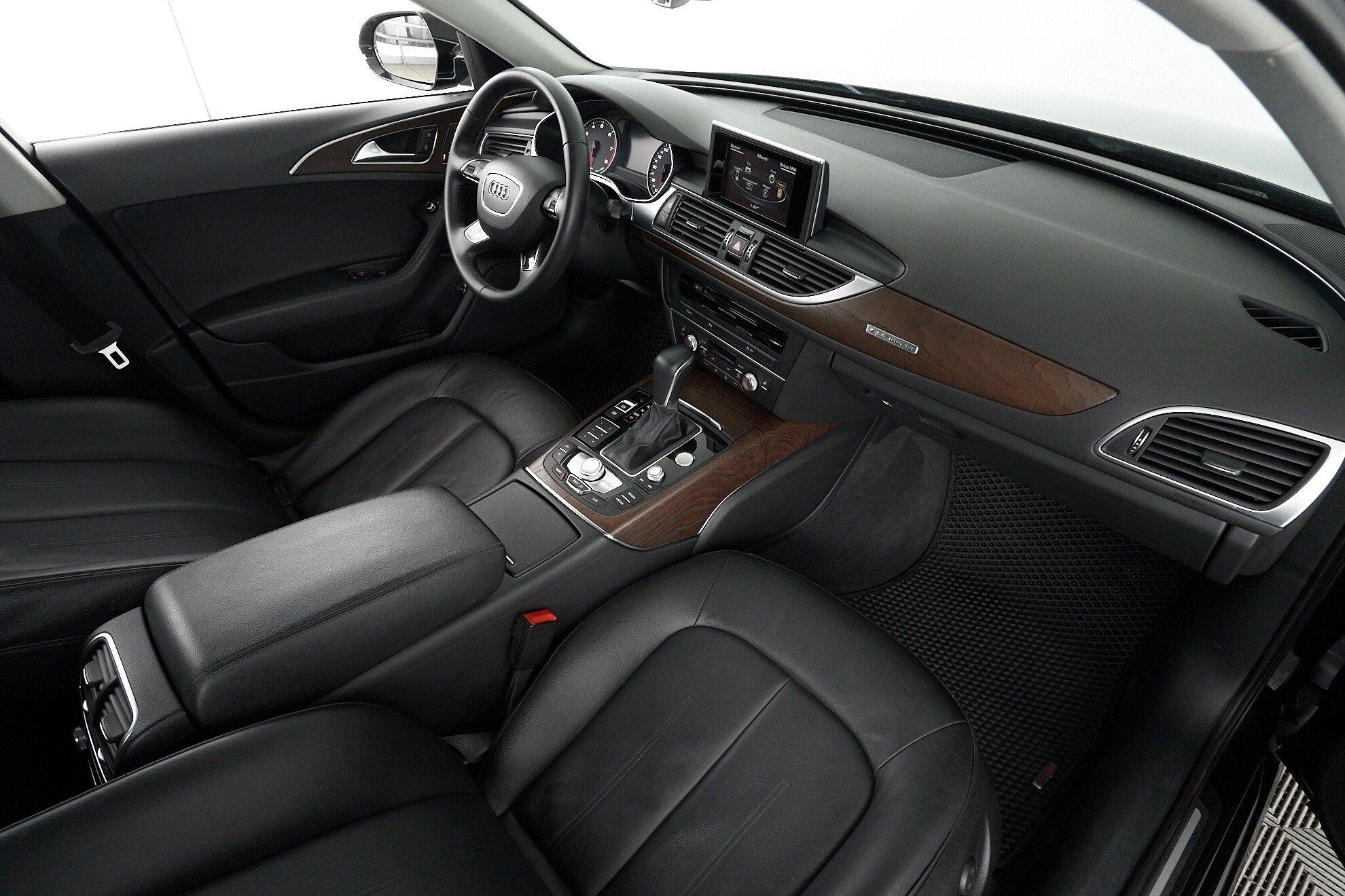 Audi A6 2017, черный