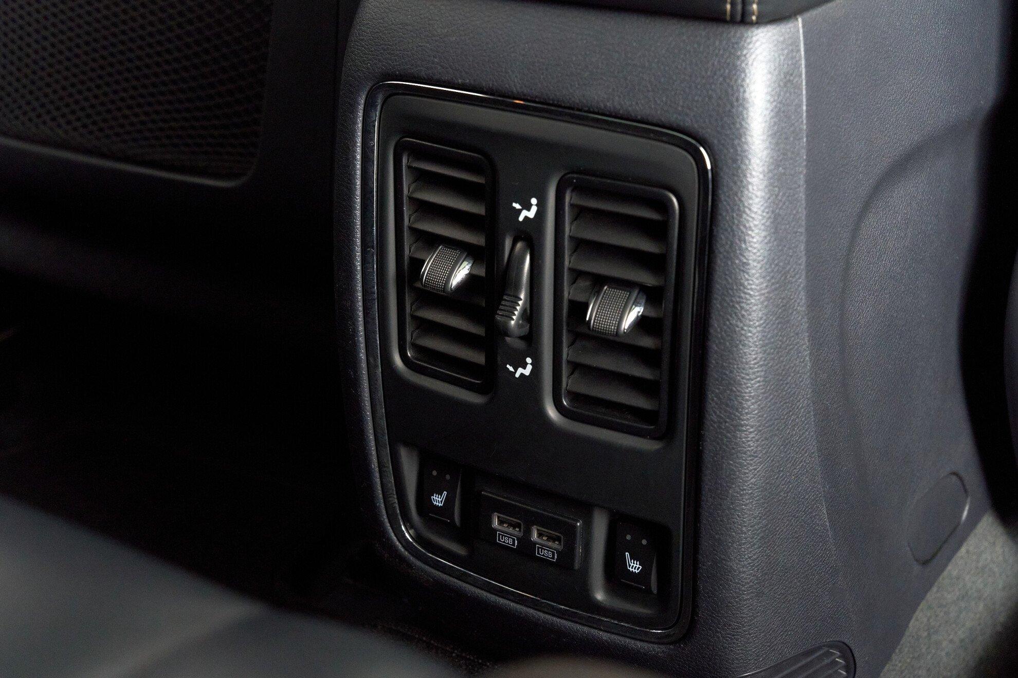 Jeep Grand Cherokee 2014, серый