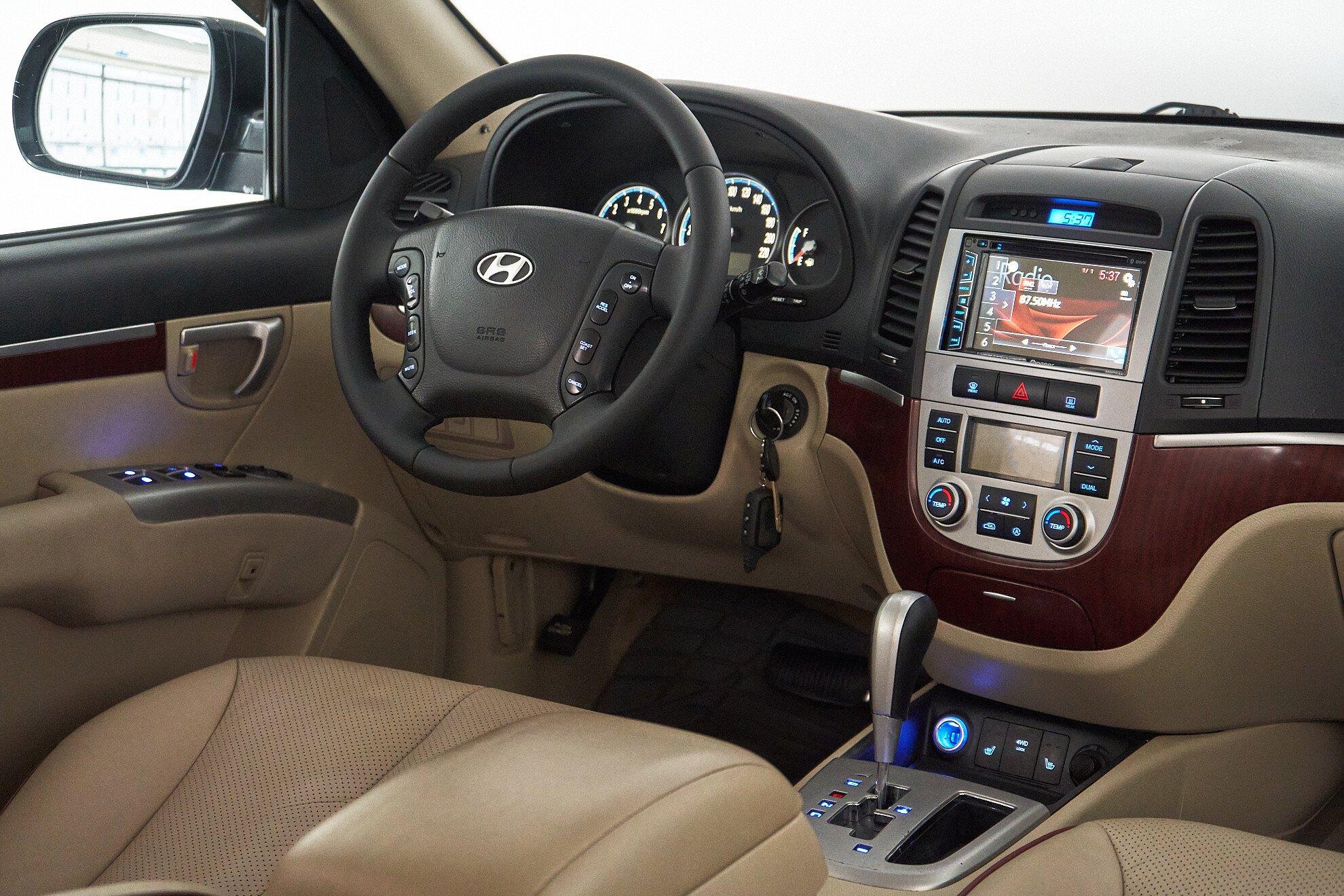 Hyundai Santa Fe 2008, черный