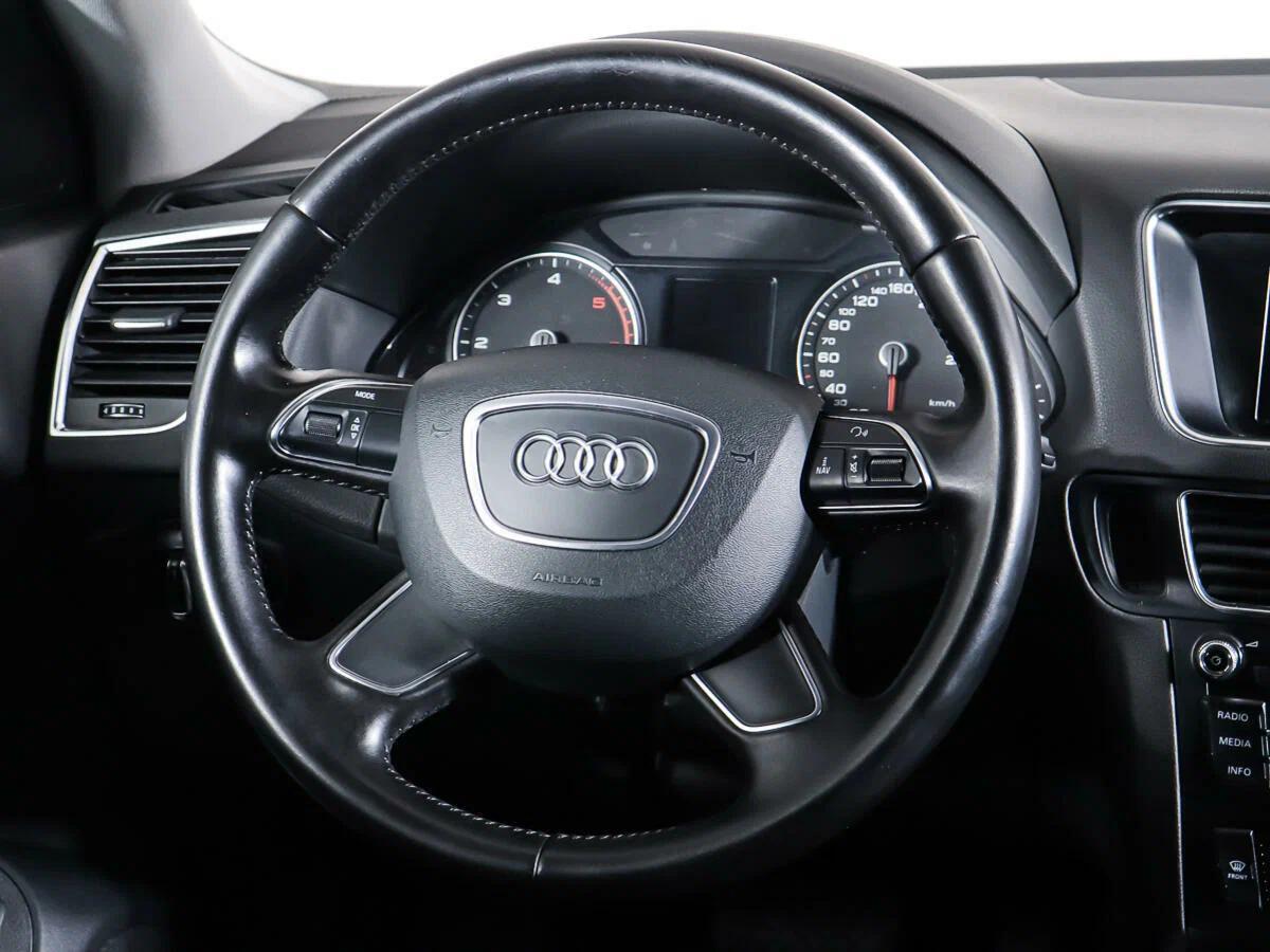 Audi Q5 2015, серебряный