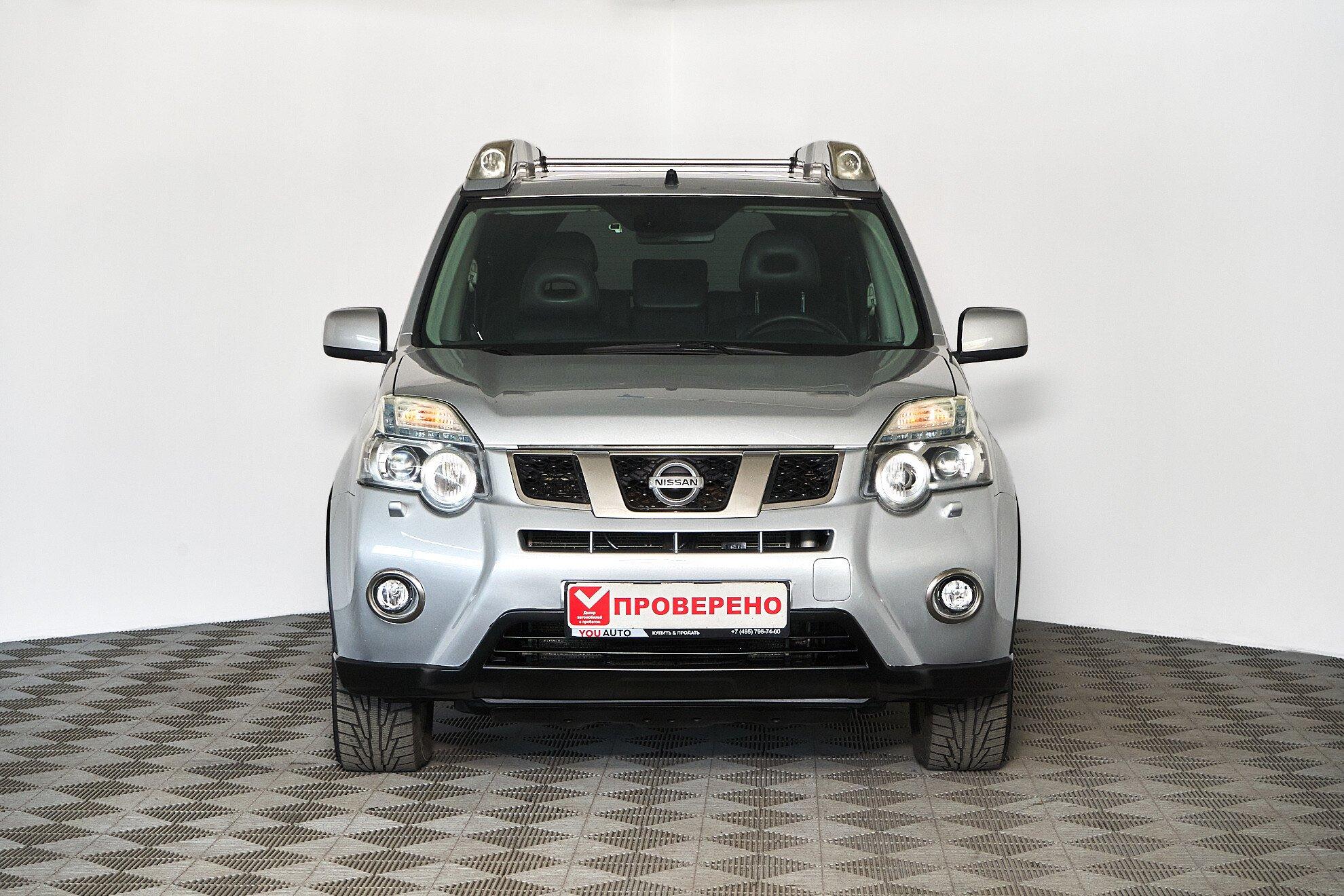 Nissan X-Trail 2013, серебряный