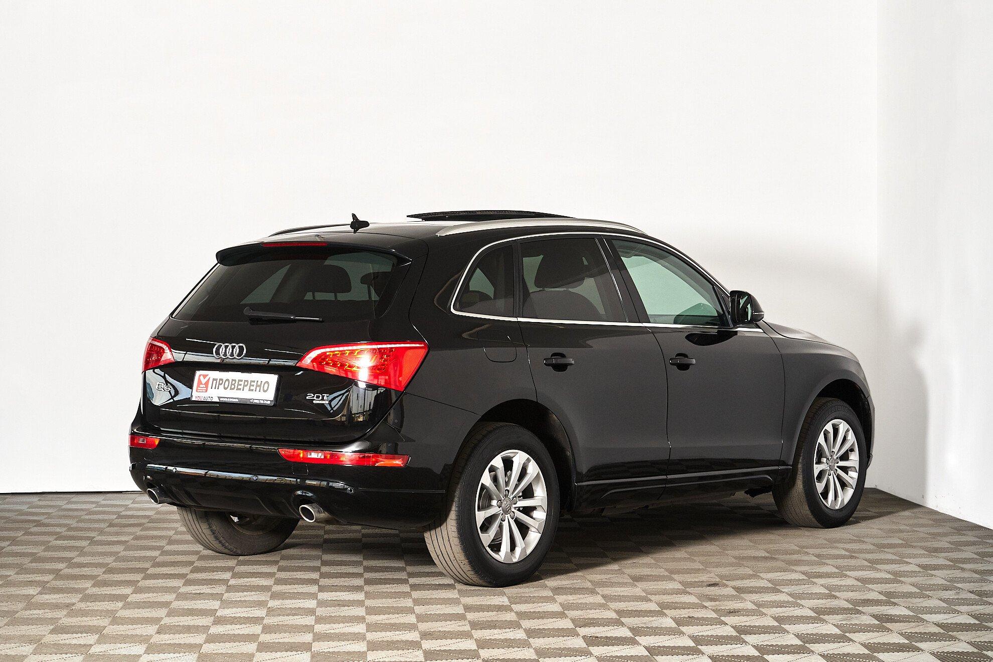 Audi Q5 2011, черный