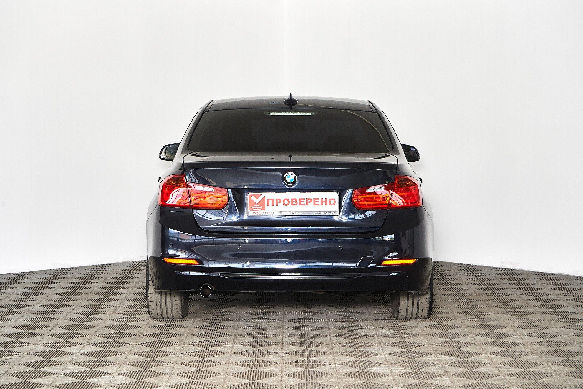 BMW 3 серии 2013, синий