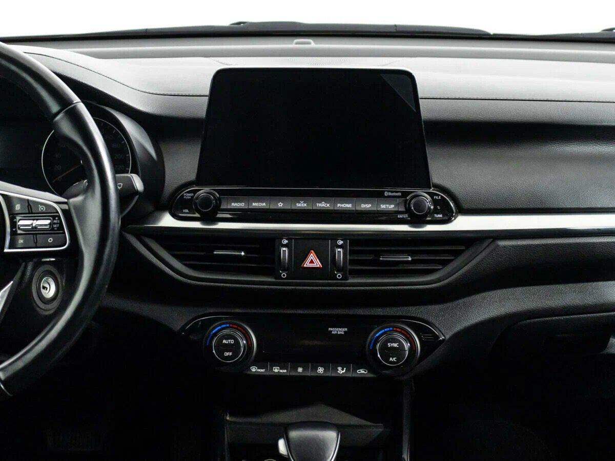 Kia Cerato 2021, серый
