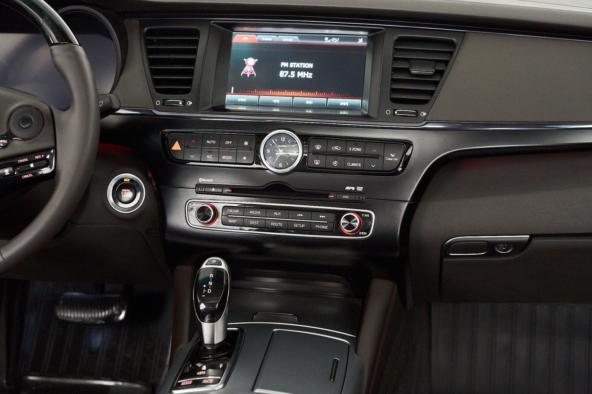 Kia Quoris 2013, коричневый