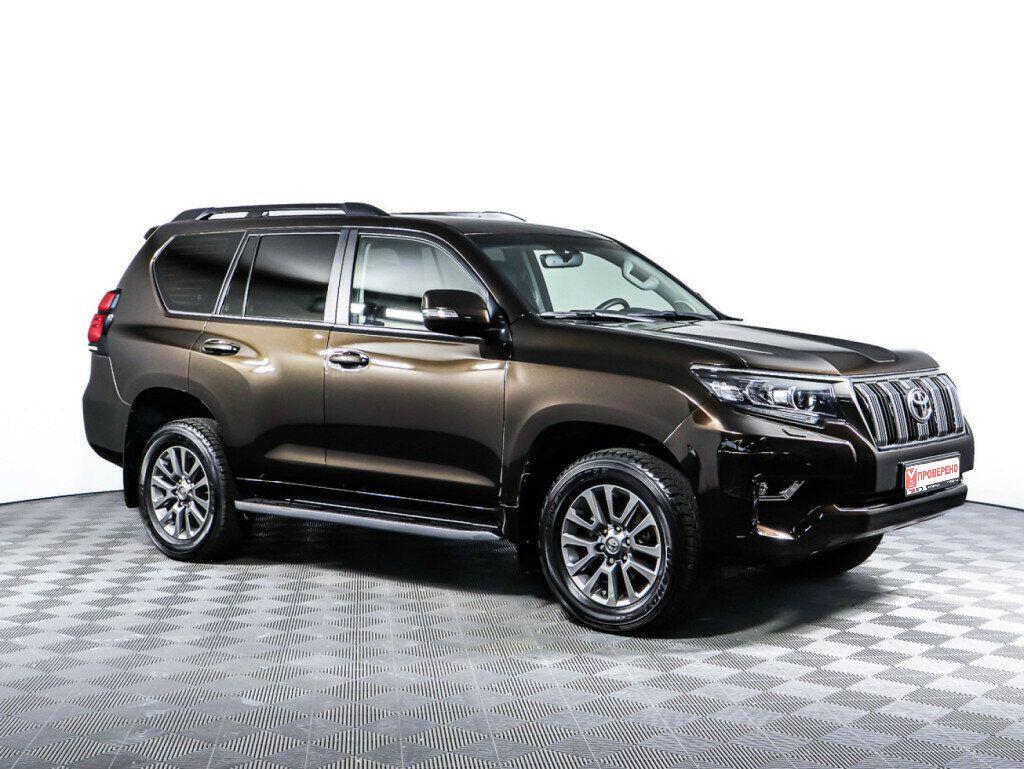 Toyota Land Cruiser Prado 2019, коричневый