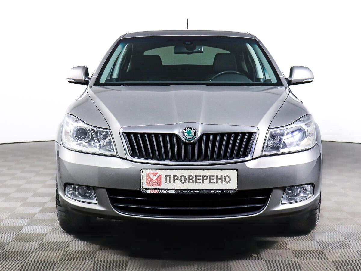 Skoda Octavia 2013, серый