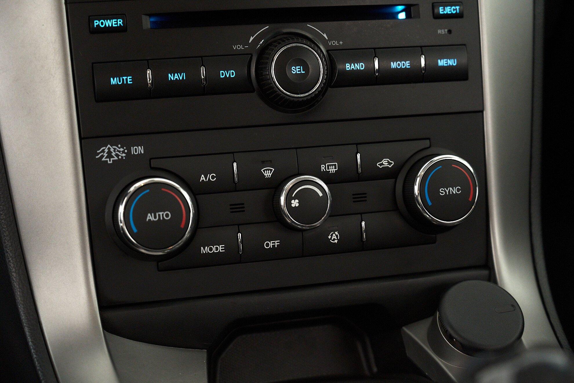 Chevrolet Captiva 2015, коричневый