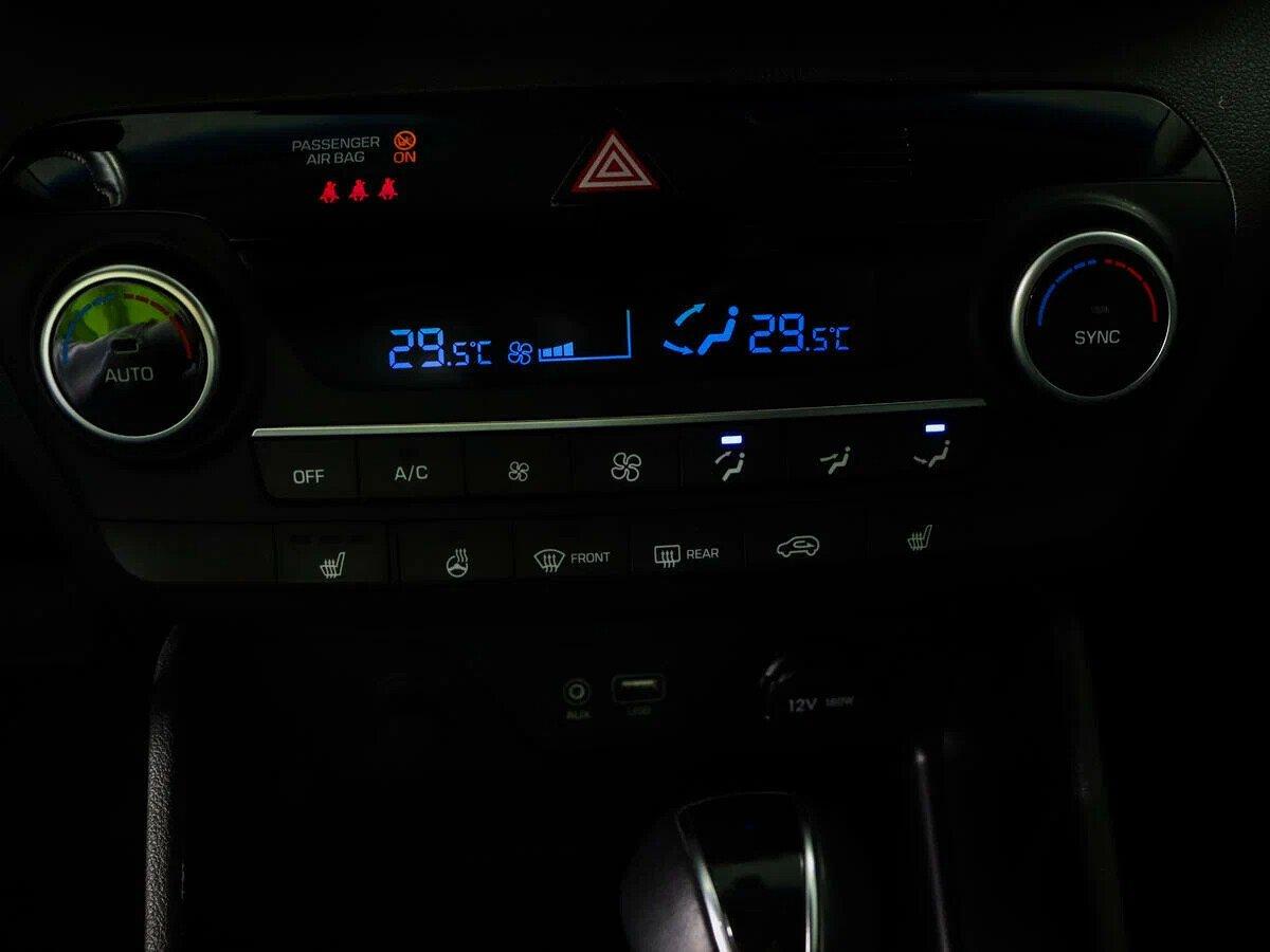 Hyundai Tucson 2018, белый