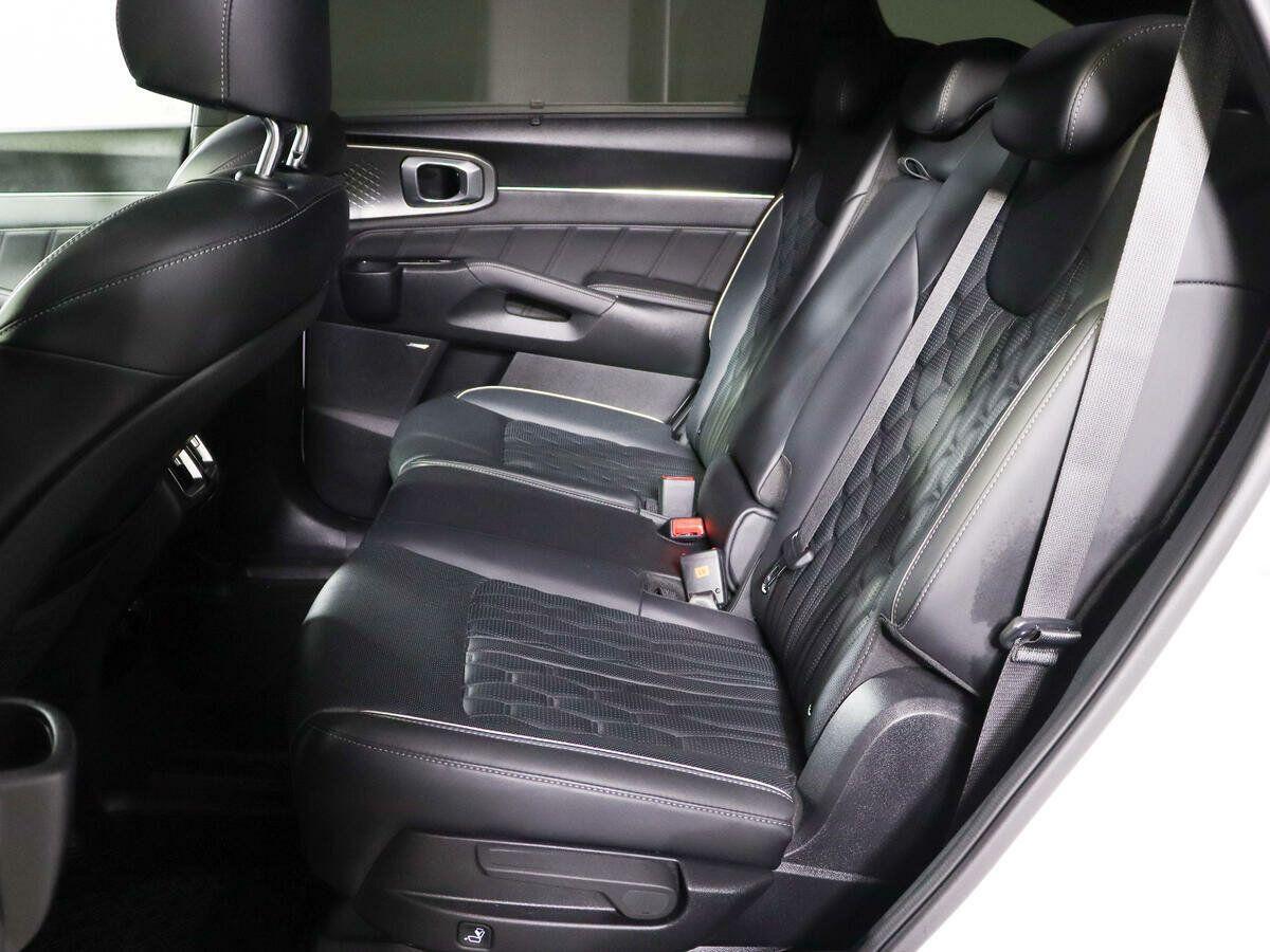 Kia Sorento 2021, белый