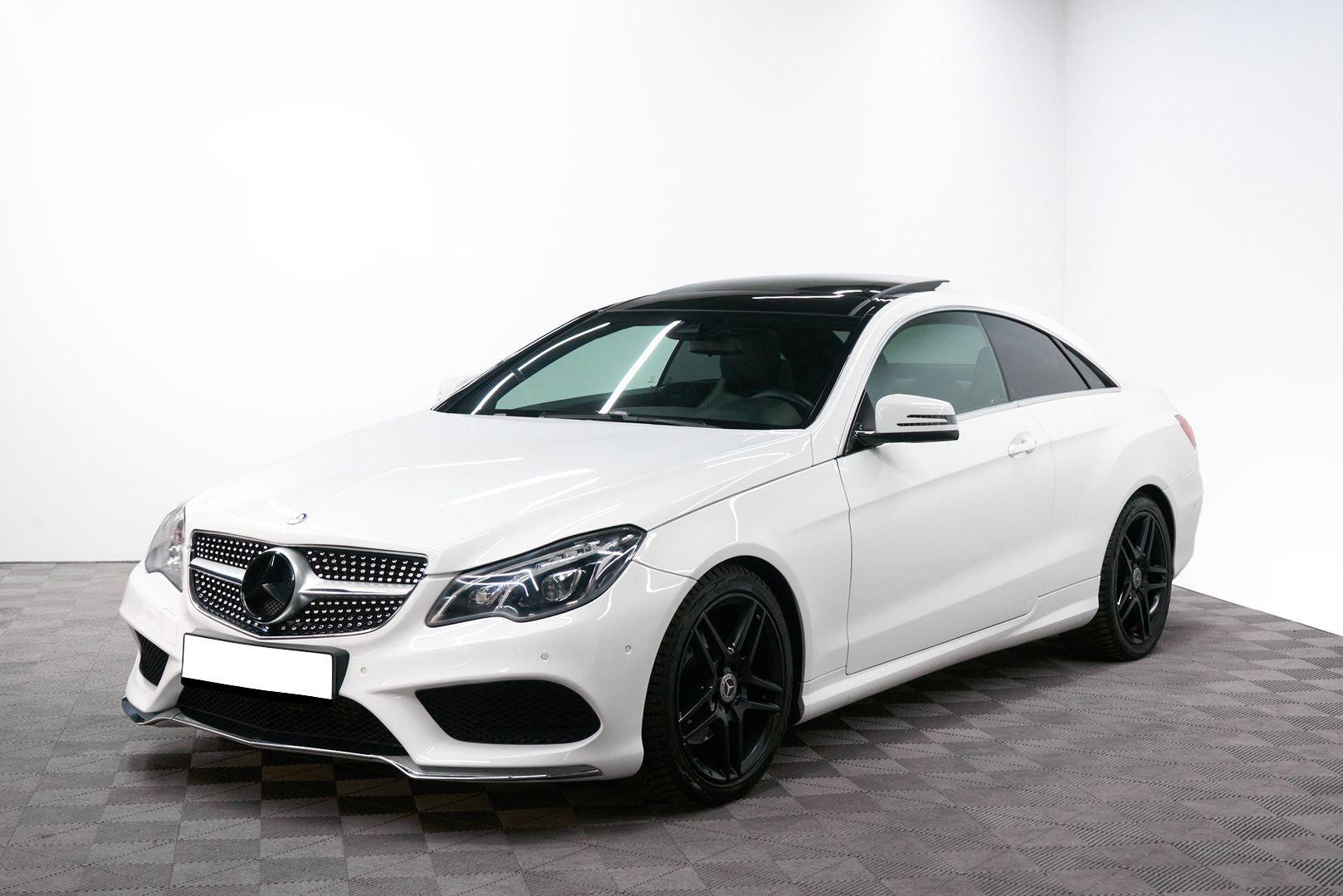 Mercedes-Benz E-Класс 2013, белый