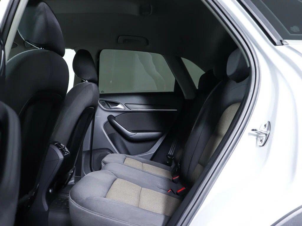 Audi Q3 2014, белый
