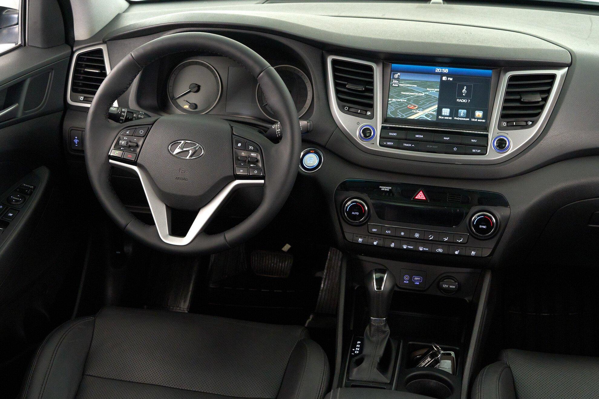 Hyundai Tucson 2018, белый