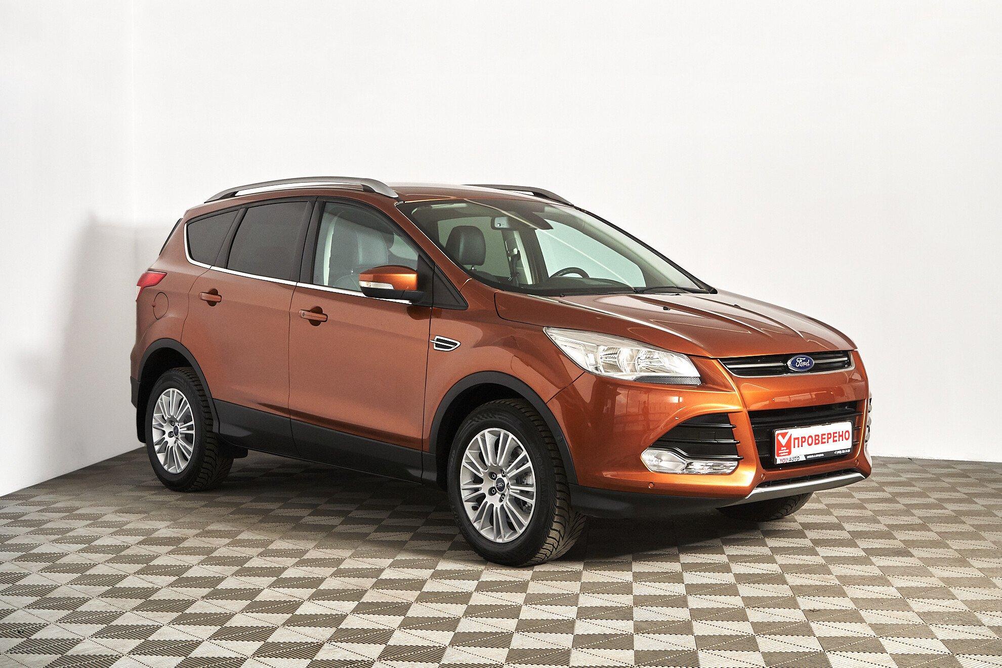 Ford Kuga 2013, коричневый