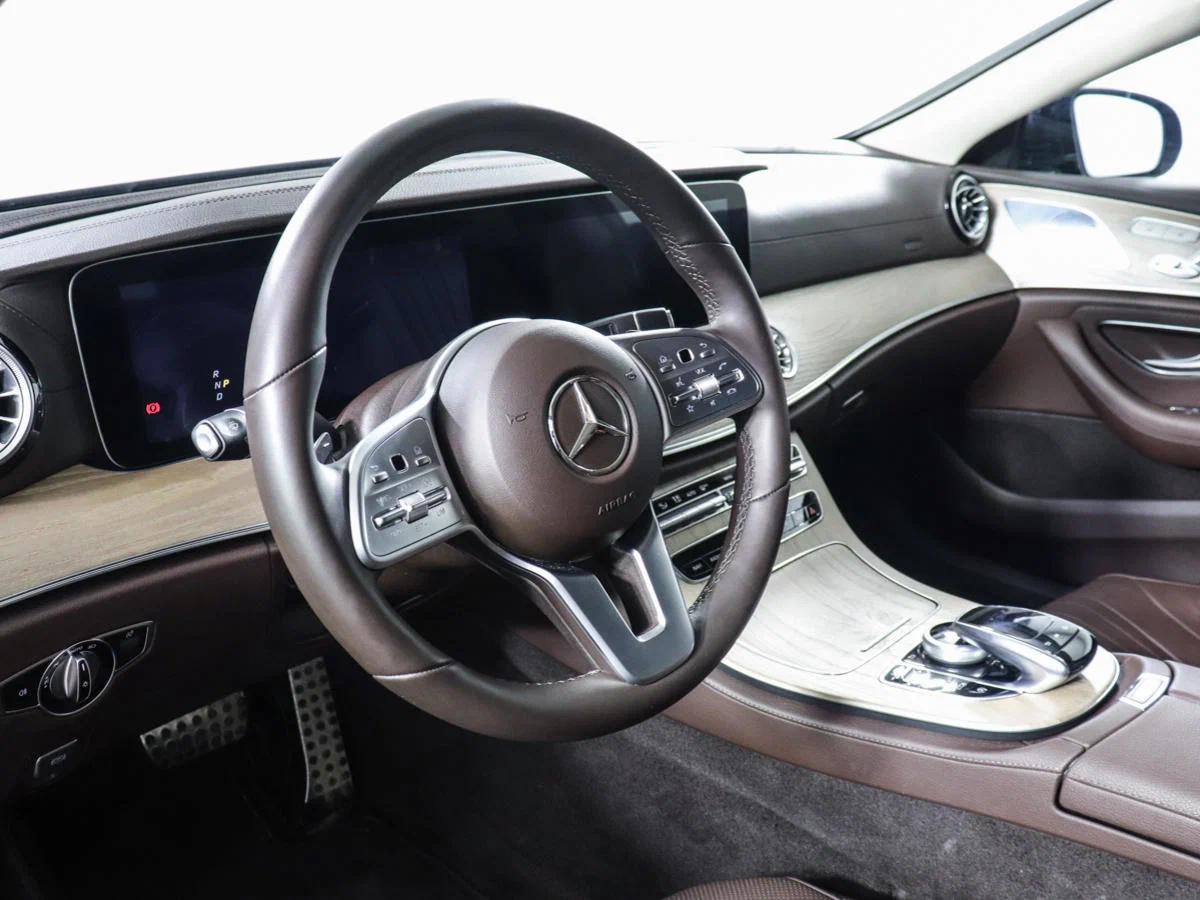 Mercedes-Benz CLS 2019, черный