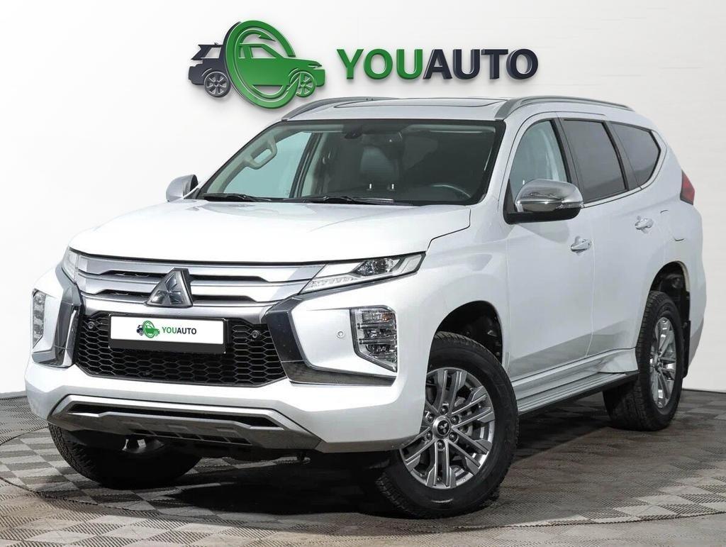 Mitsubishi Pajero Sport 2020, белый
