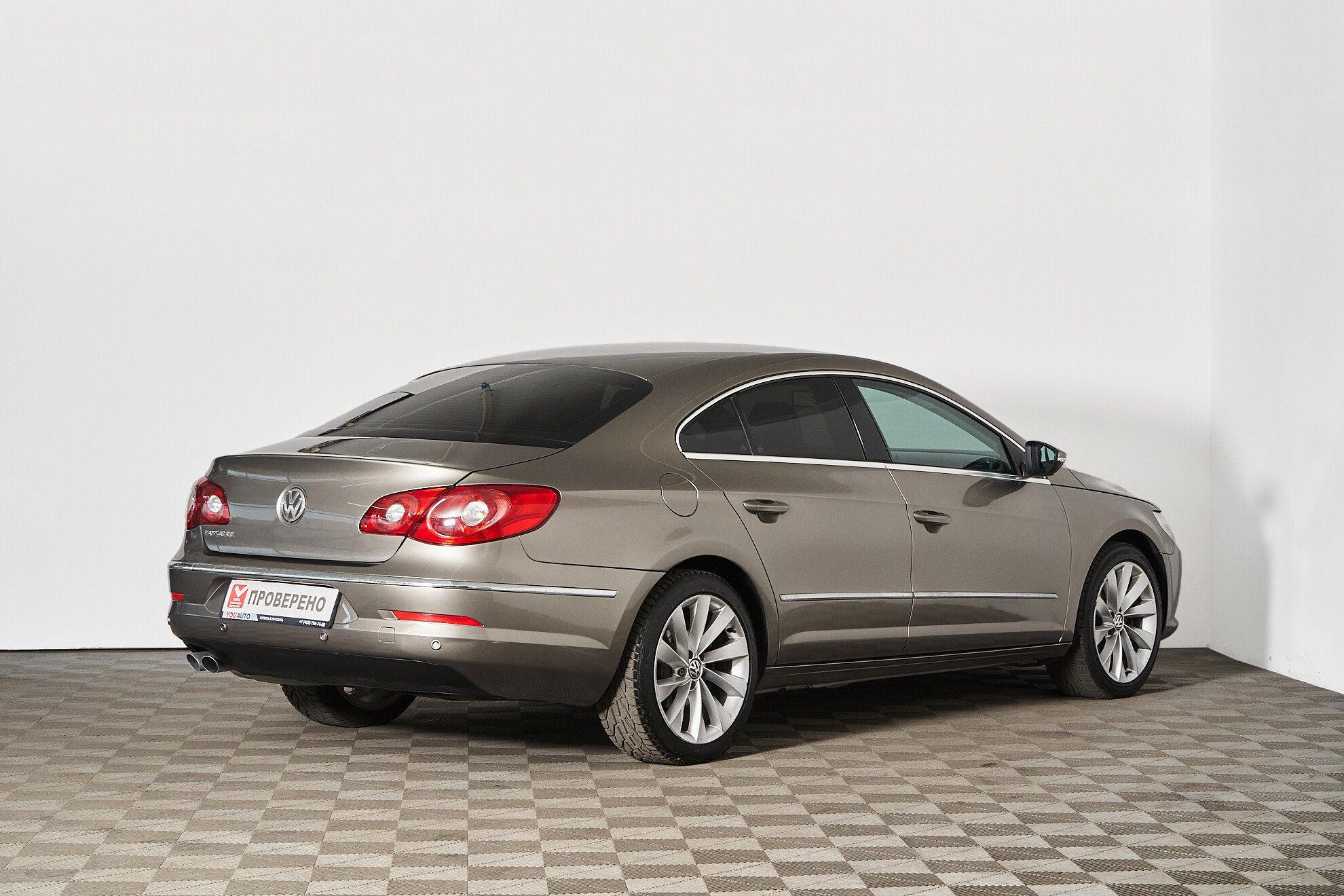 Volkswagen Passat CC 2011, бежевый