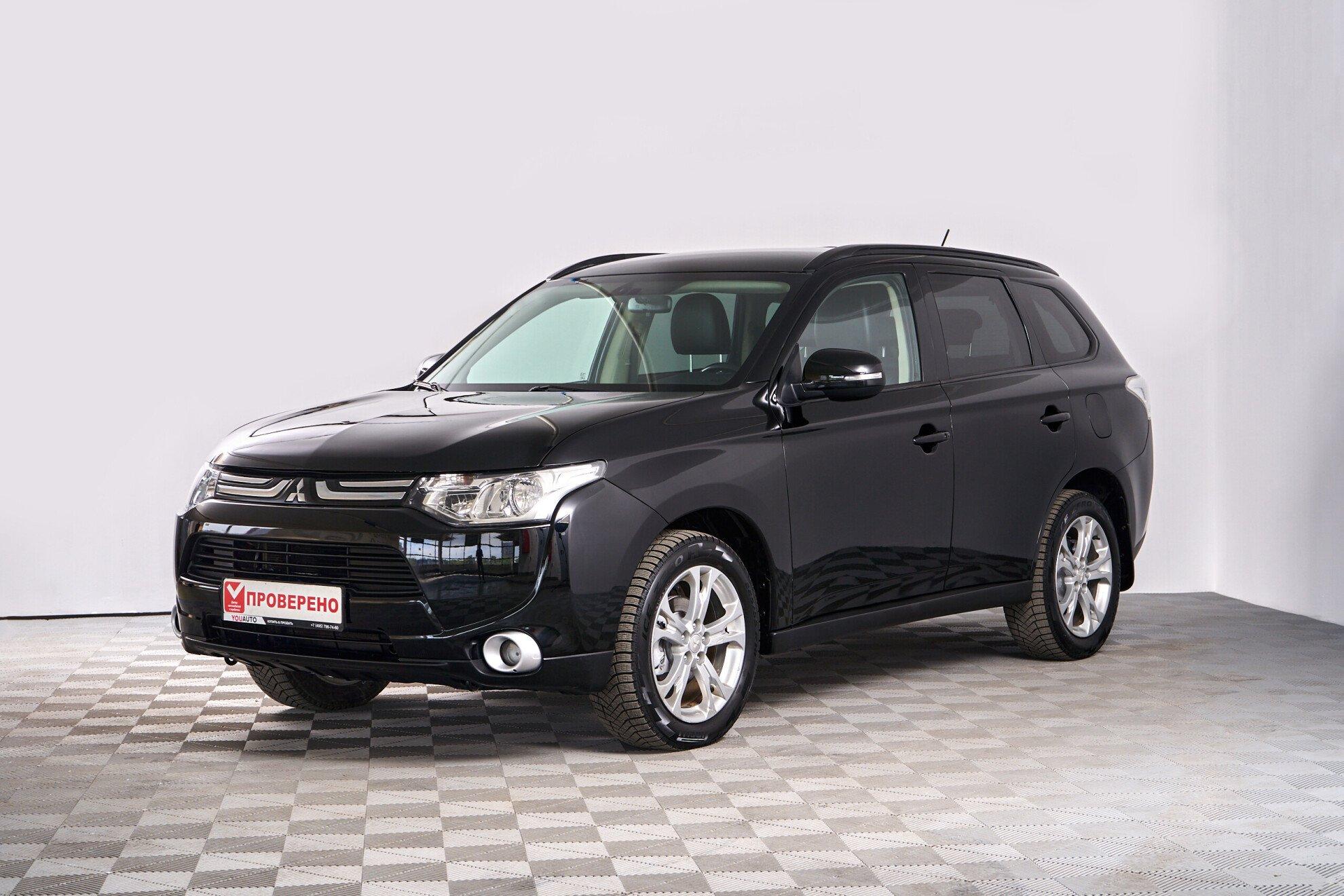 Mitsubishi Outlander 2014, черный