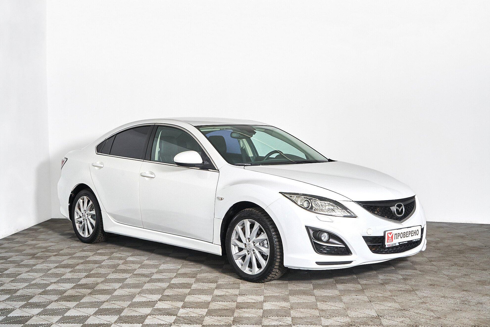 Mazda 6 2010, белый