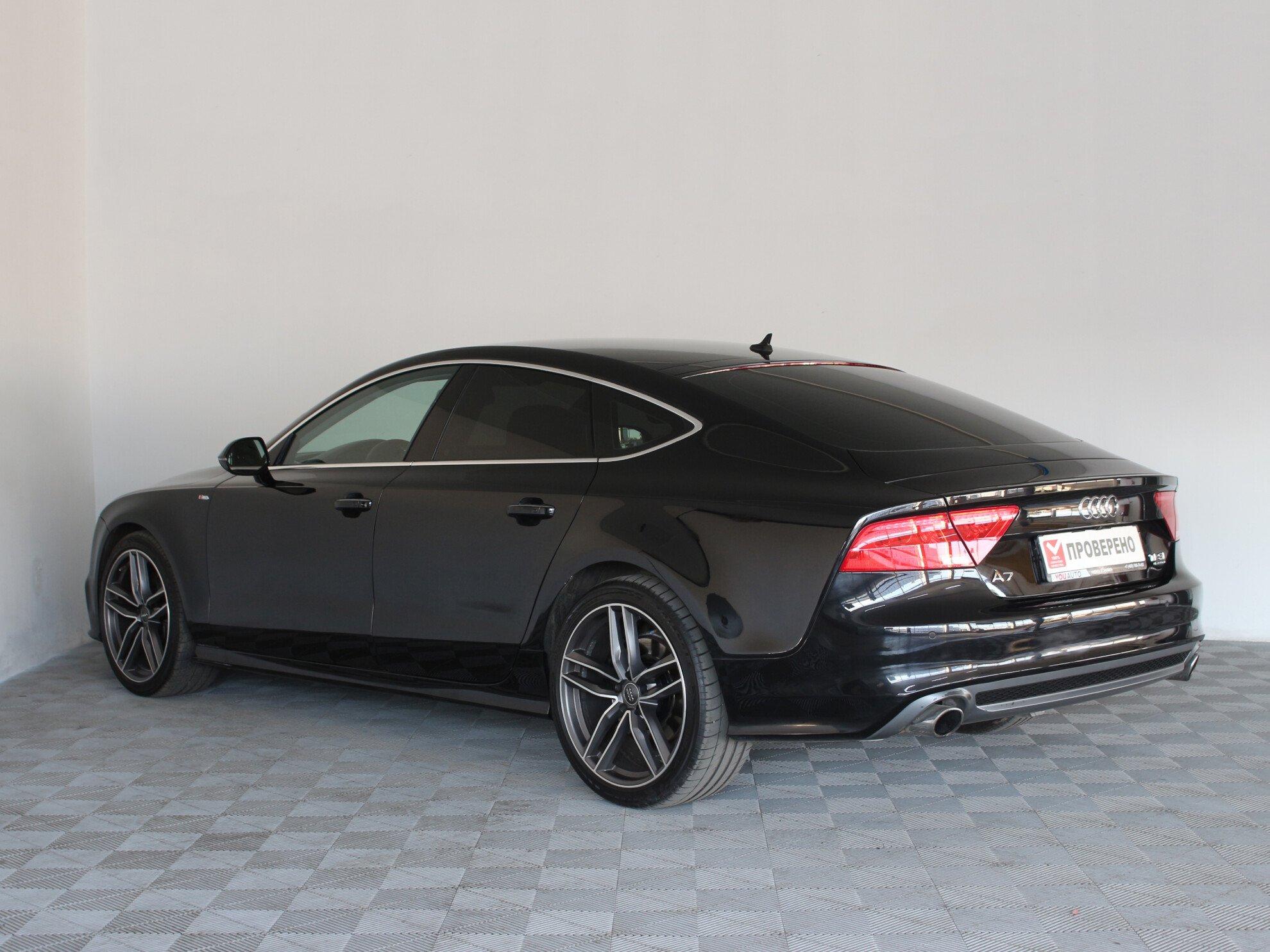 Audi A7 2012, черный