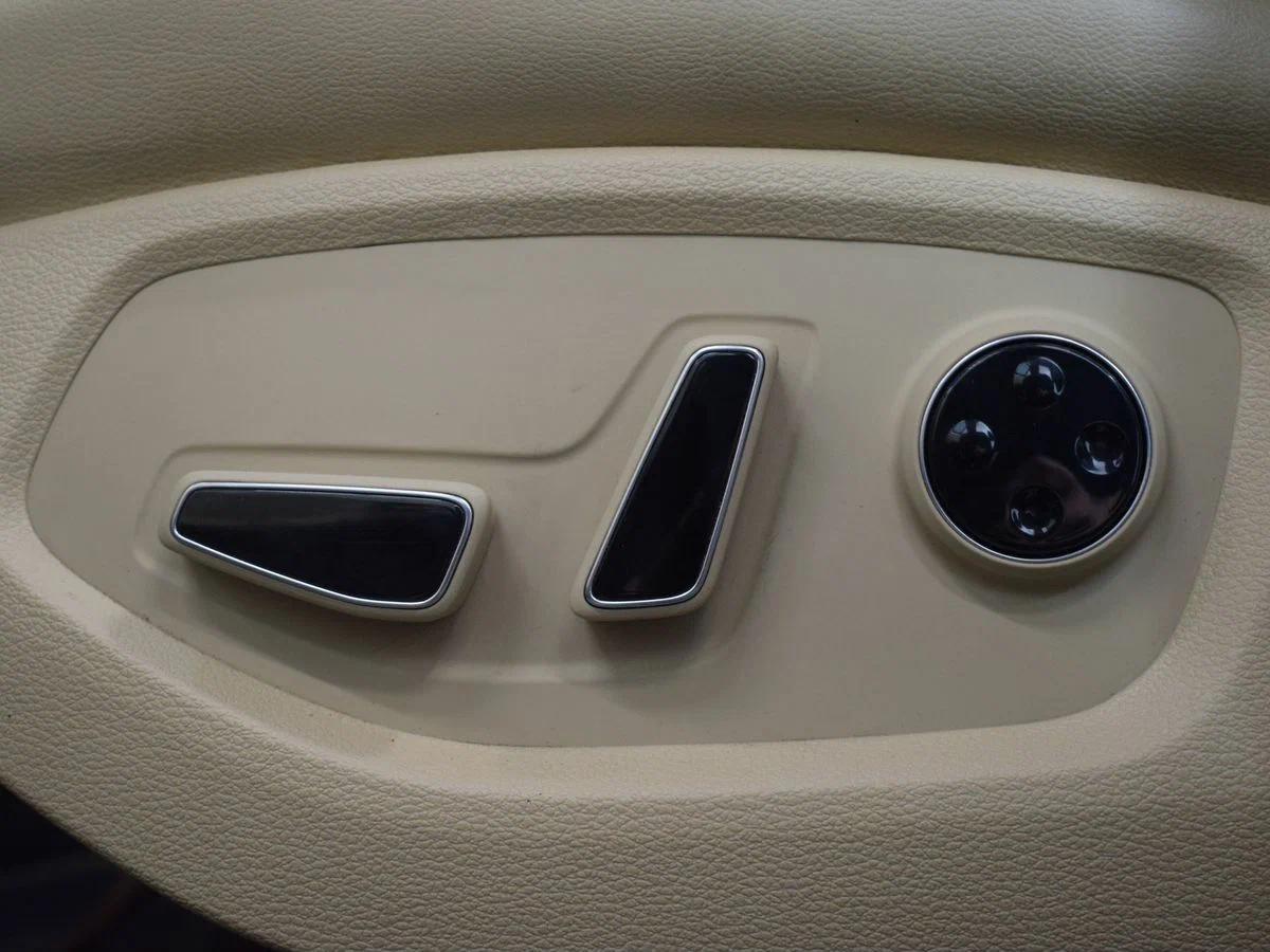 Genesis G80 2018, серый