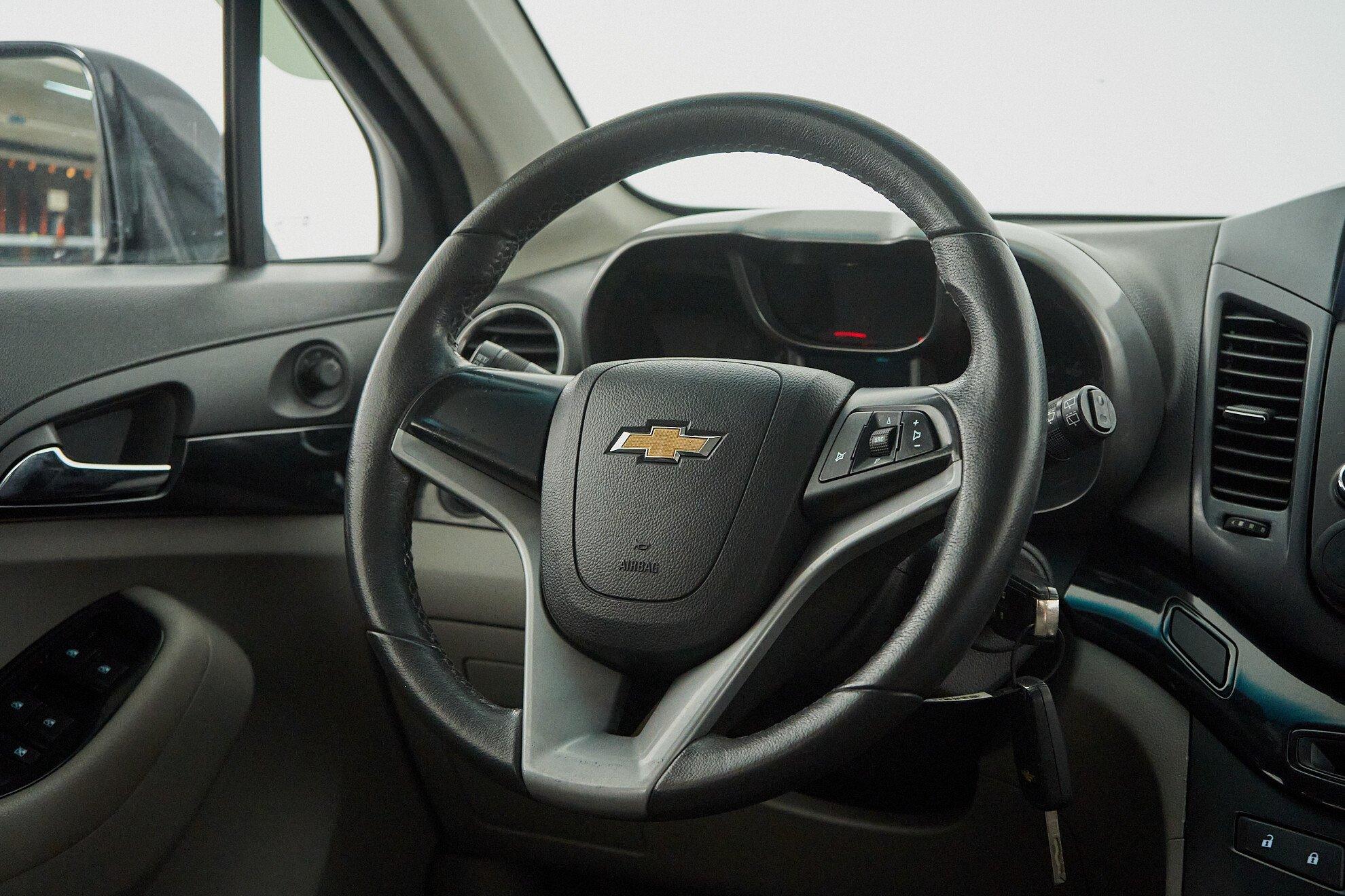 Chevrolet Orlando 2014, черный