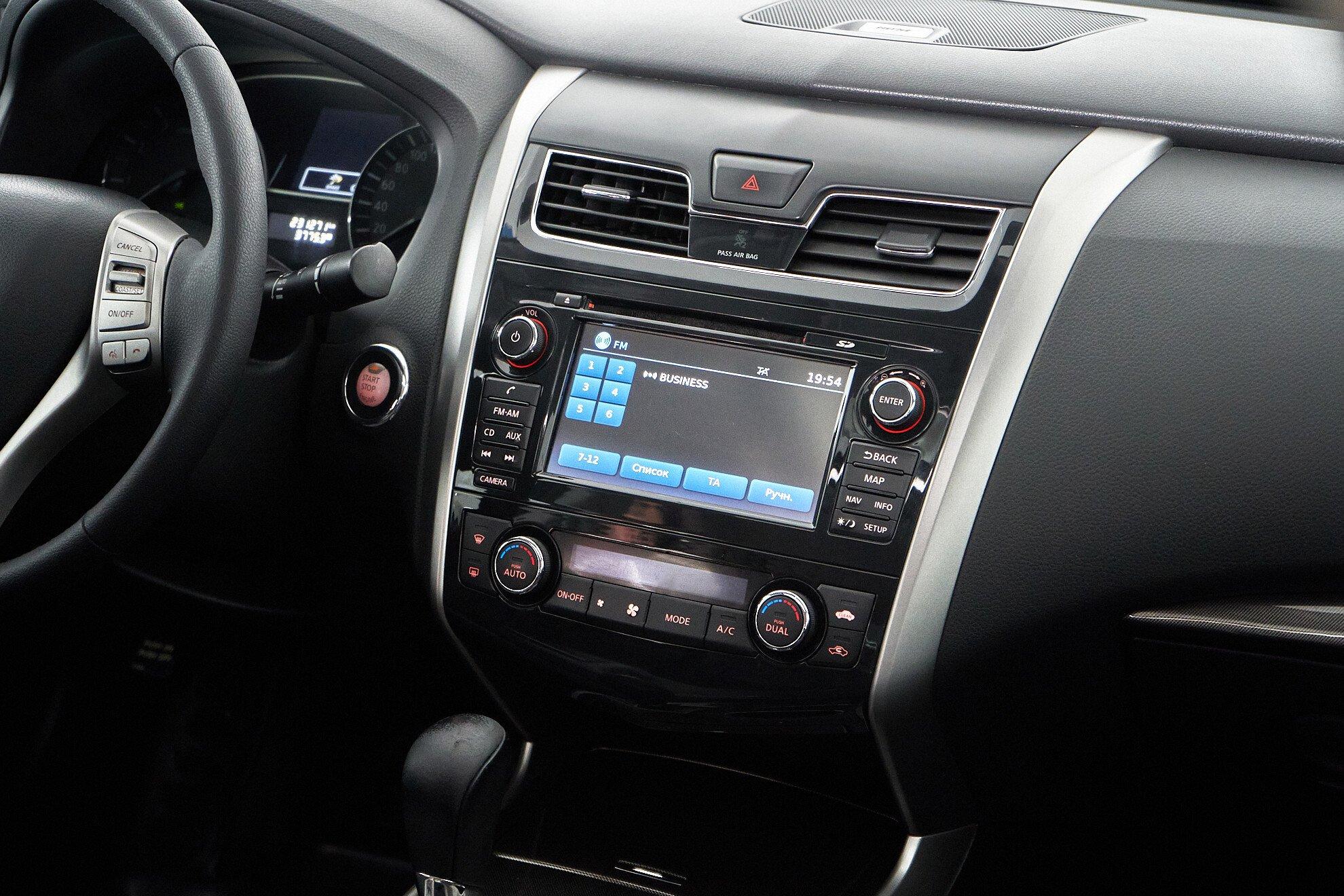 Nissan Teana 2014, черный