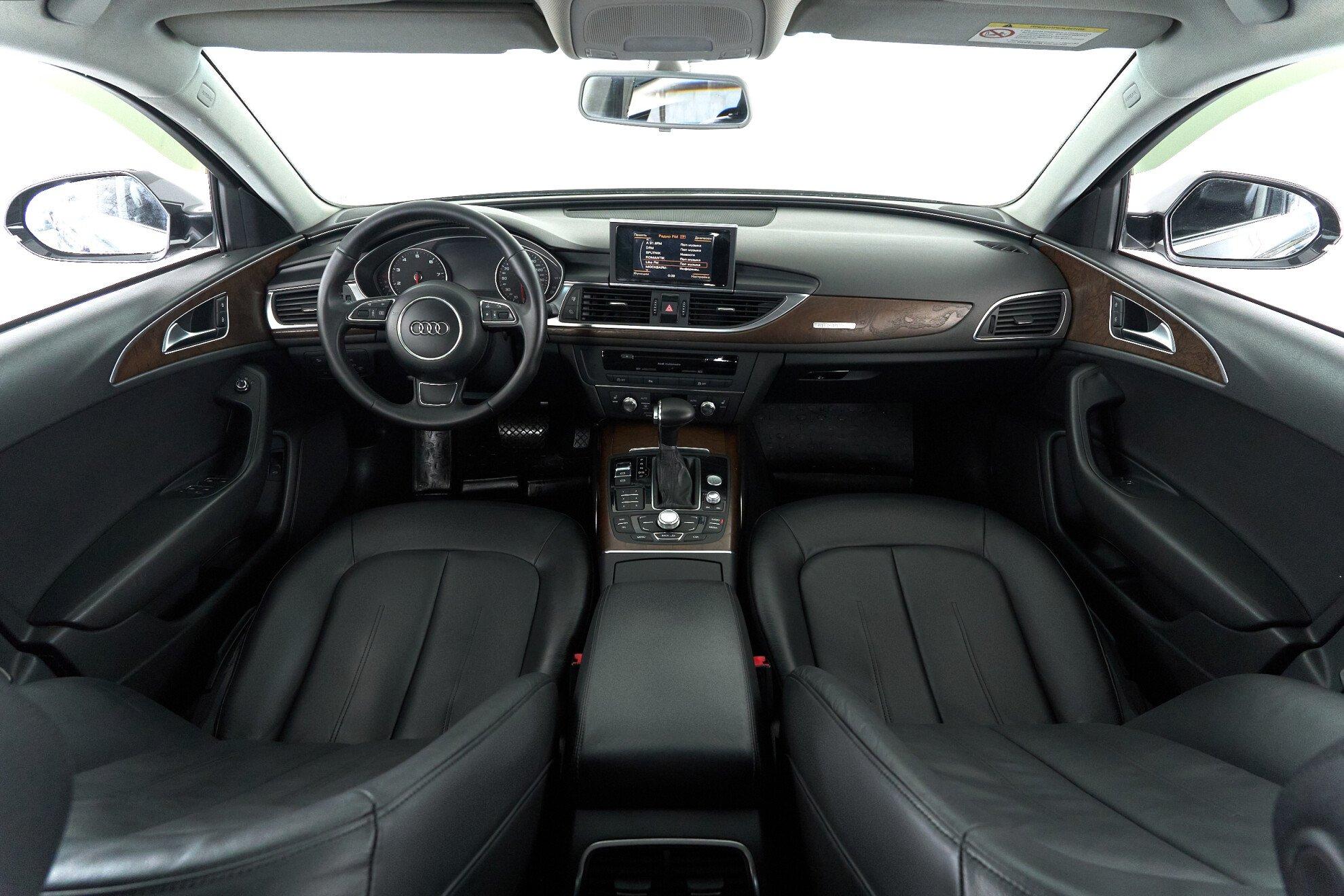 Audi A6 2011, черный