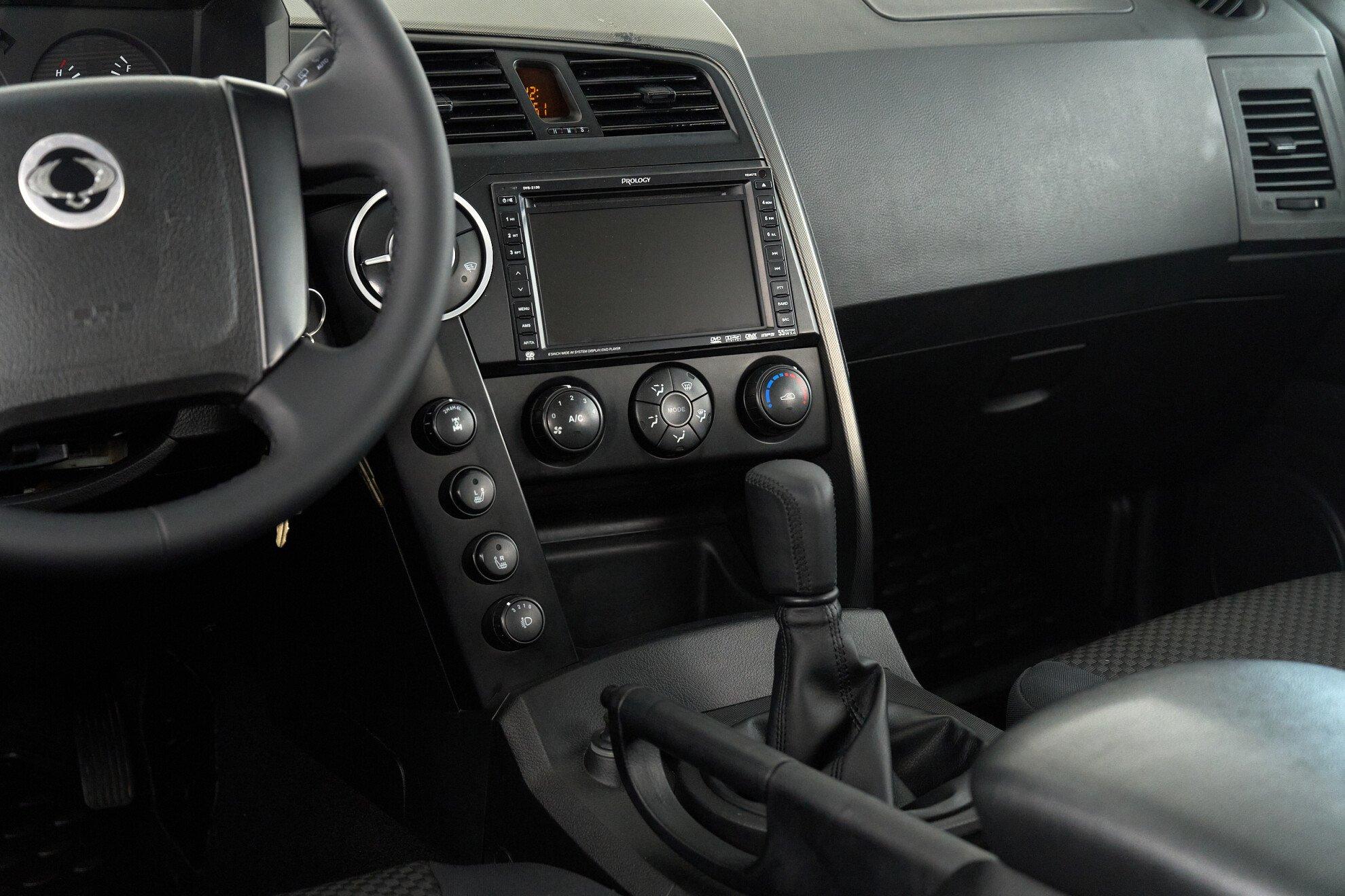 SsangYong Kyron 2014, серебряный