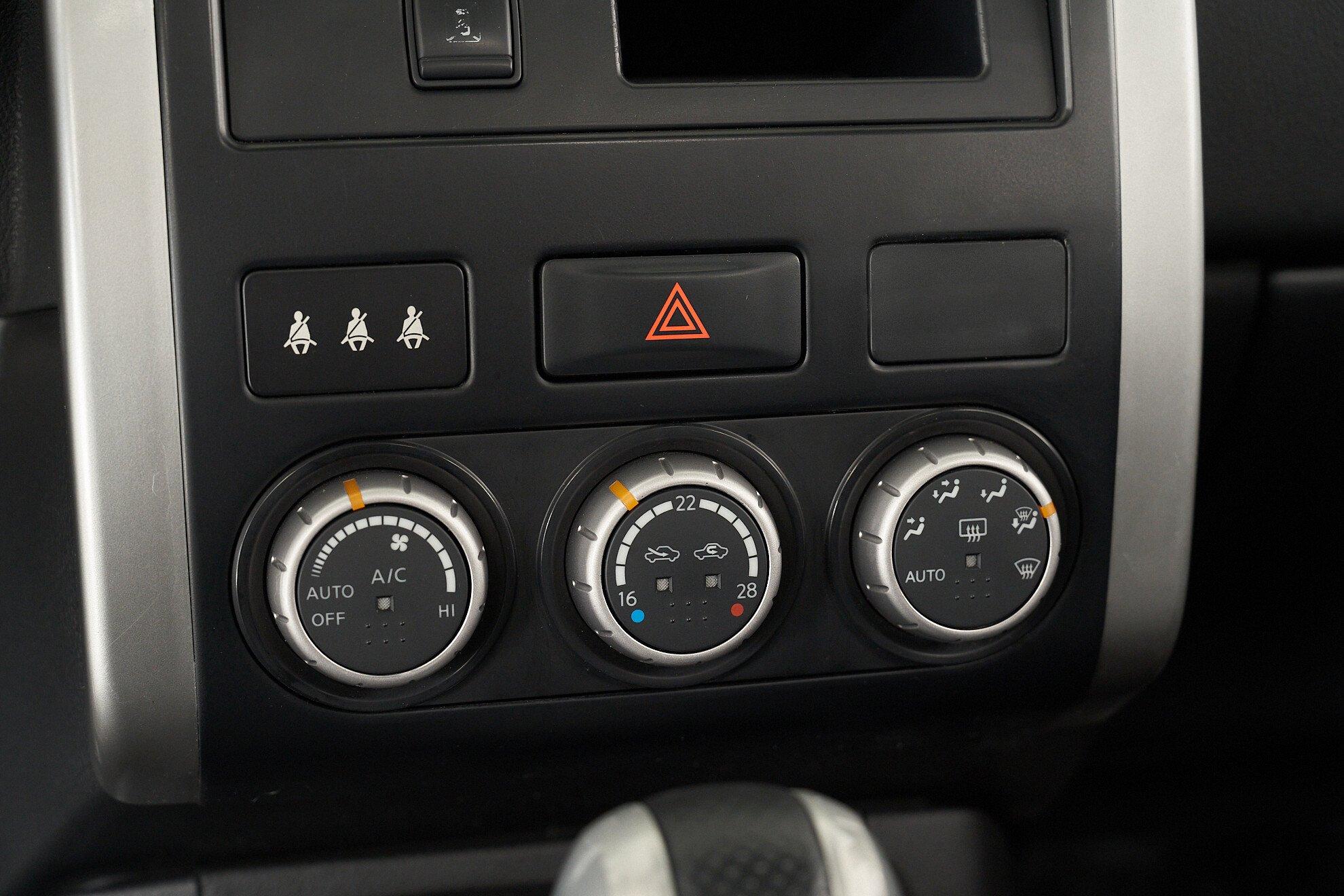 Nissan X-Trail 2014, коричневый
