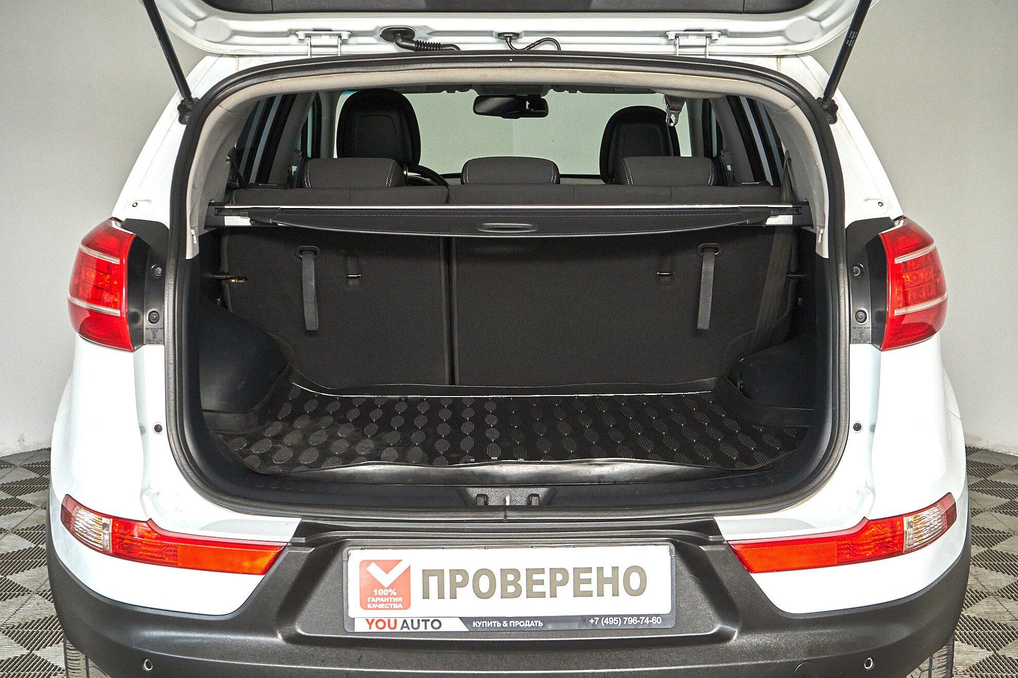 Kia Sportage 2011, белый