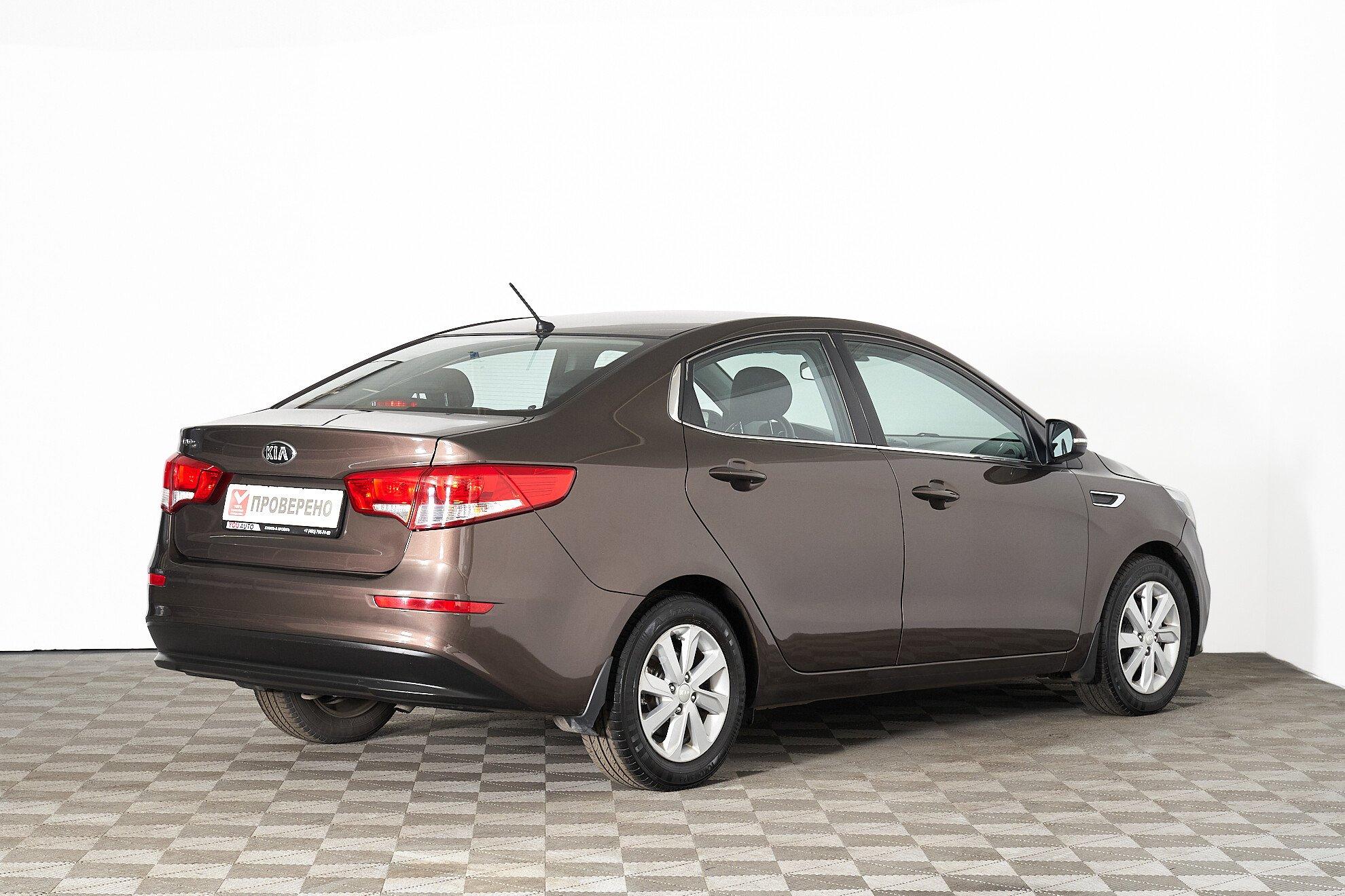 Kia Rio 2016, коричневый