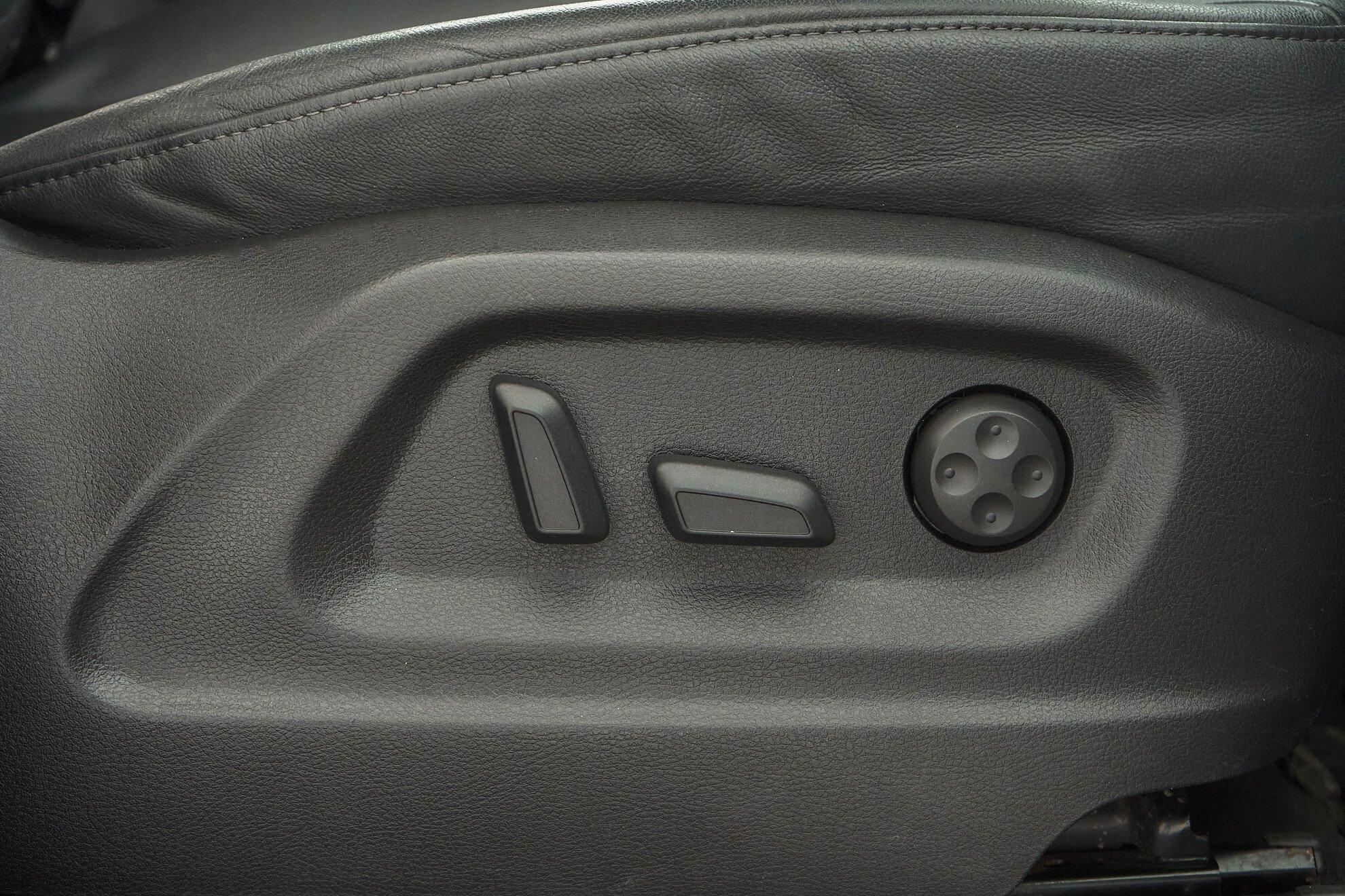 Audi Q5 2012, белый