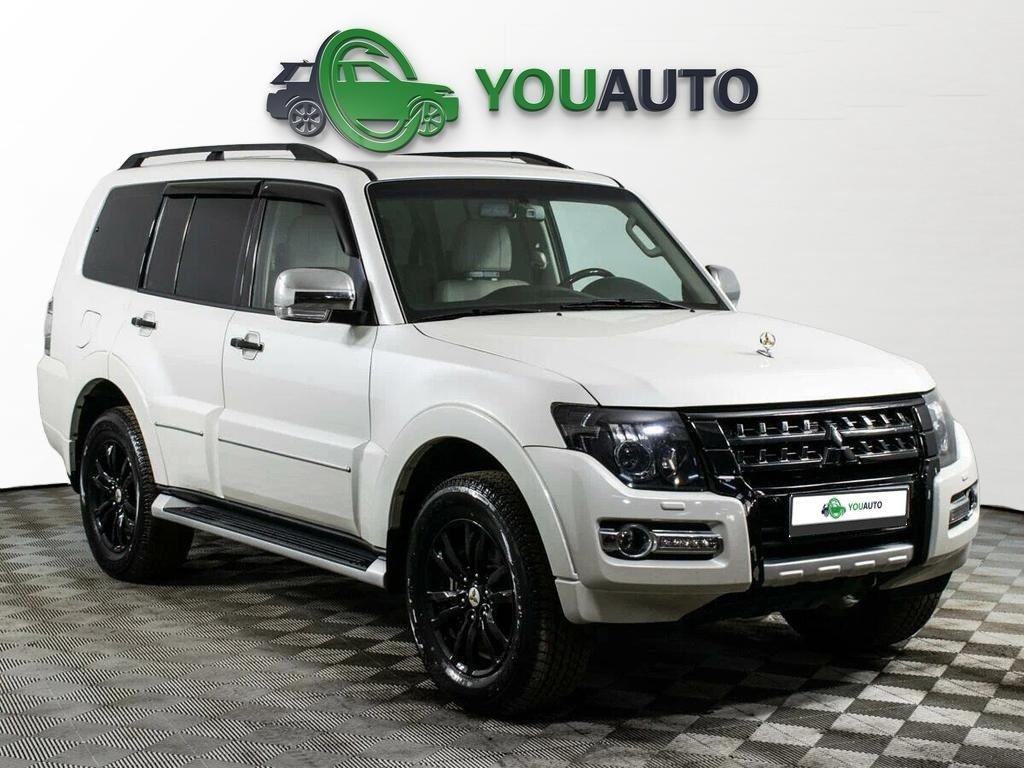Mitsubishi Pajero 2019, белый