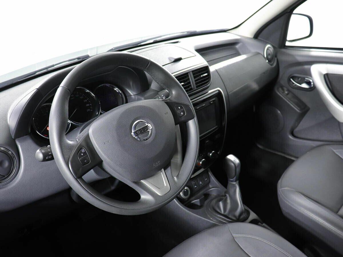 Nissan Terrano 2018, белый