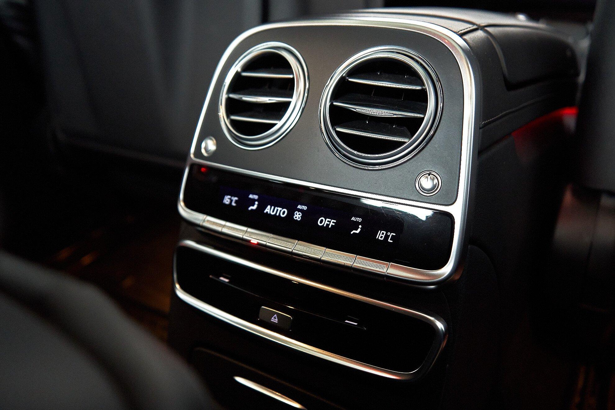 Mercedes-Benz S-Класс 2016, черный