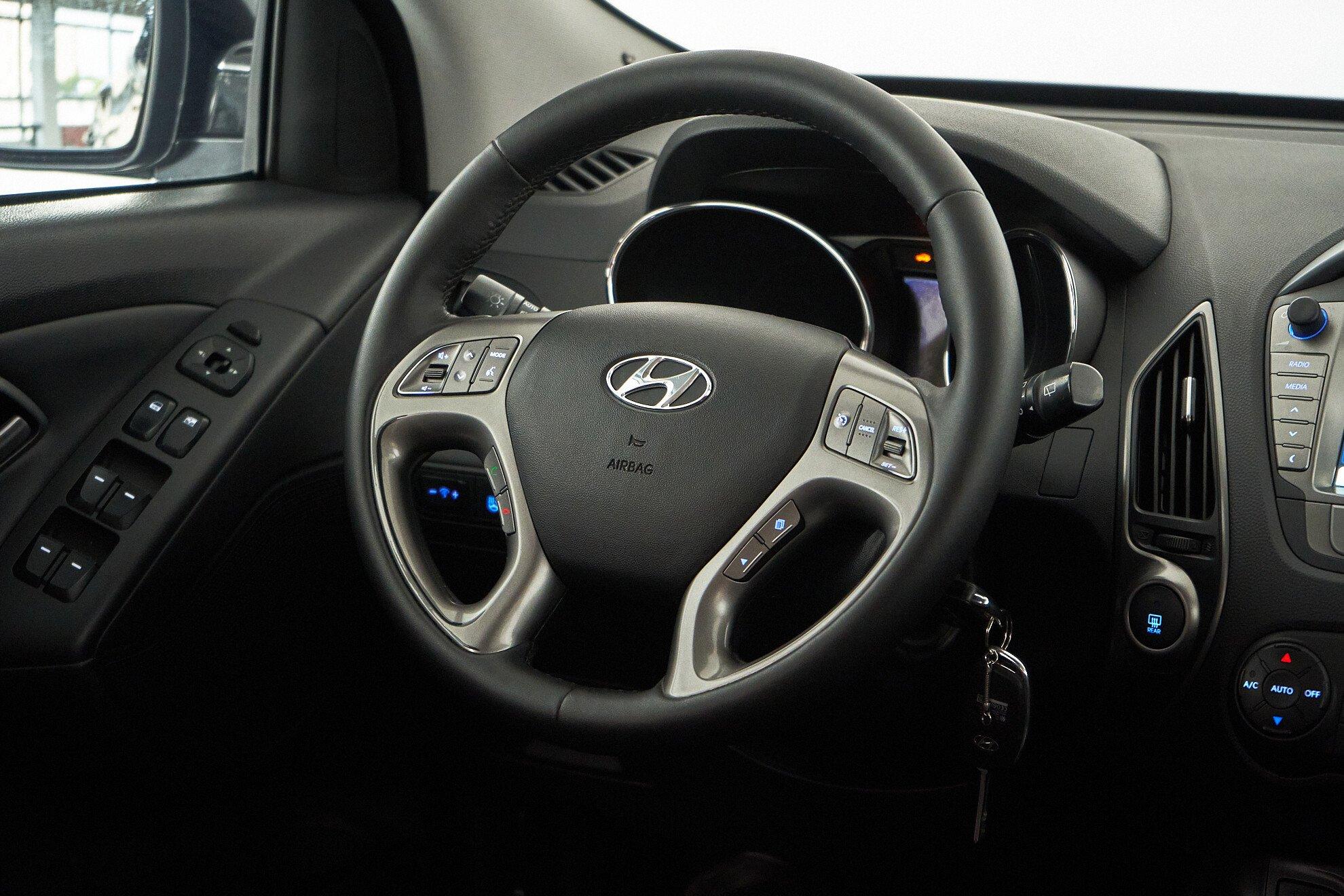 Hyundai ix35 2013, черный