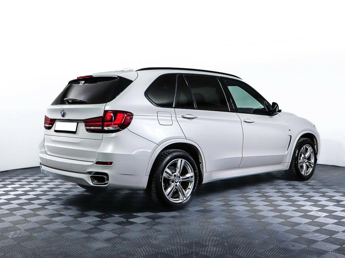 BMW X5 2018, белый