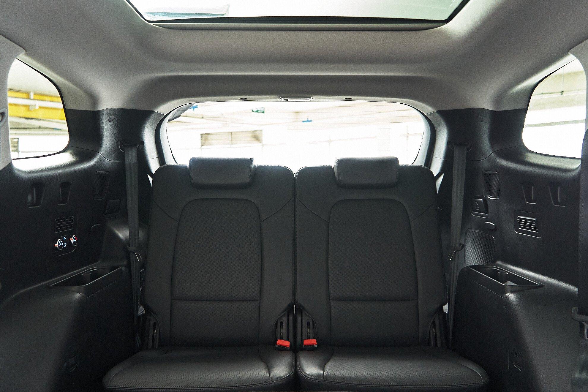 Hyundai Santa Fe 2015, белый