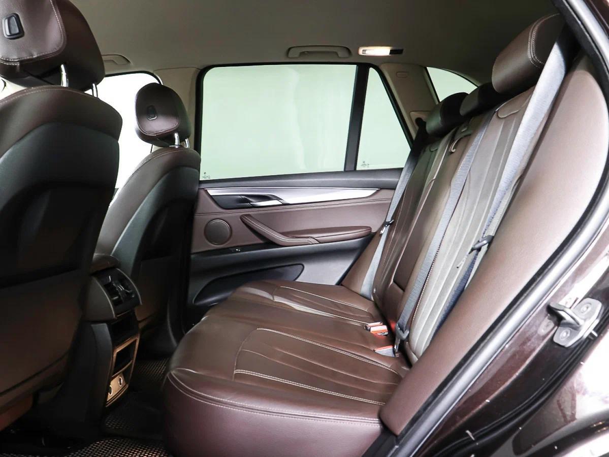 BMW X5 2017, черный