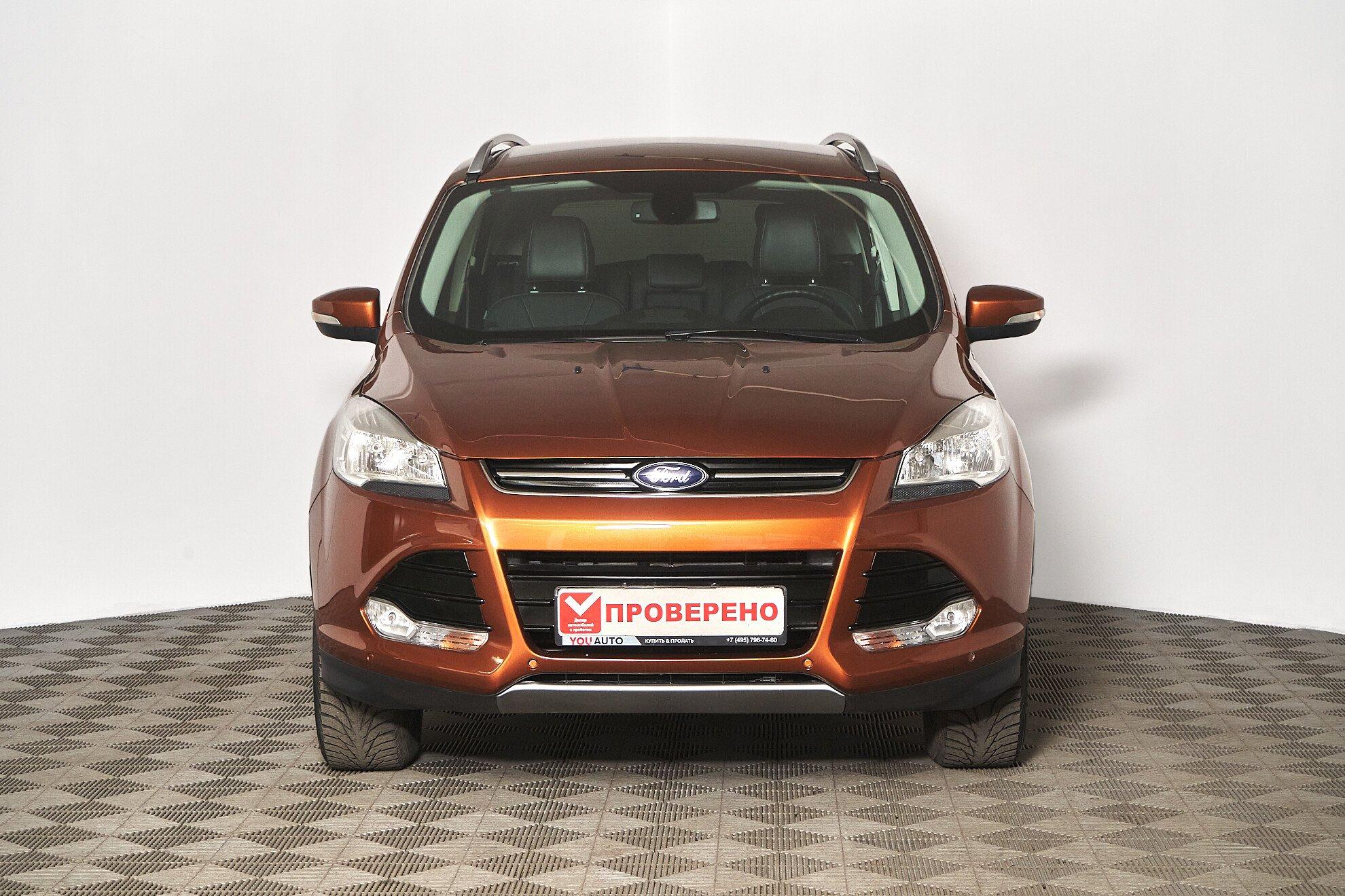 Ford Kuga 2013, коричневый