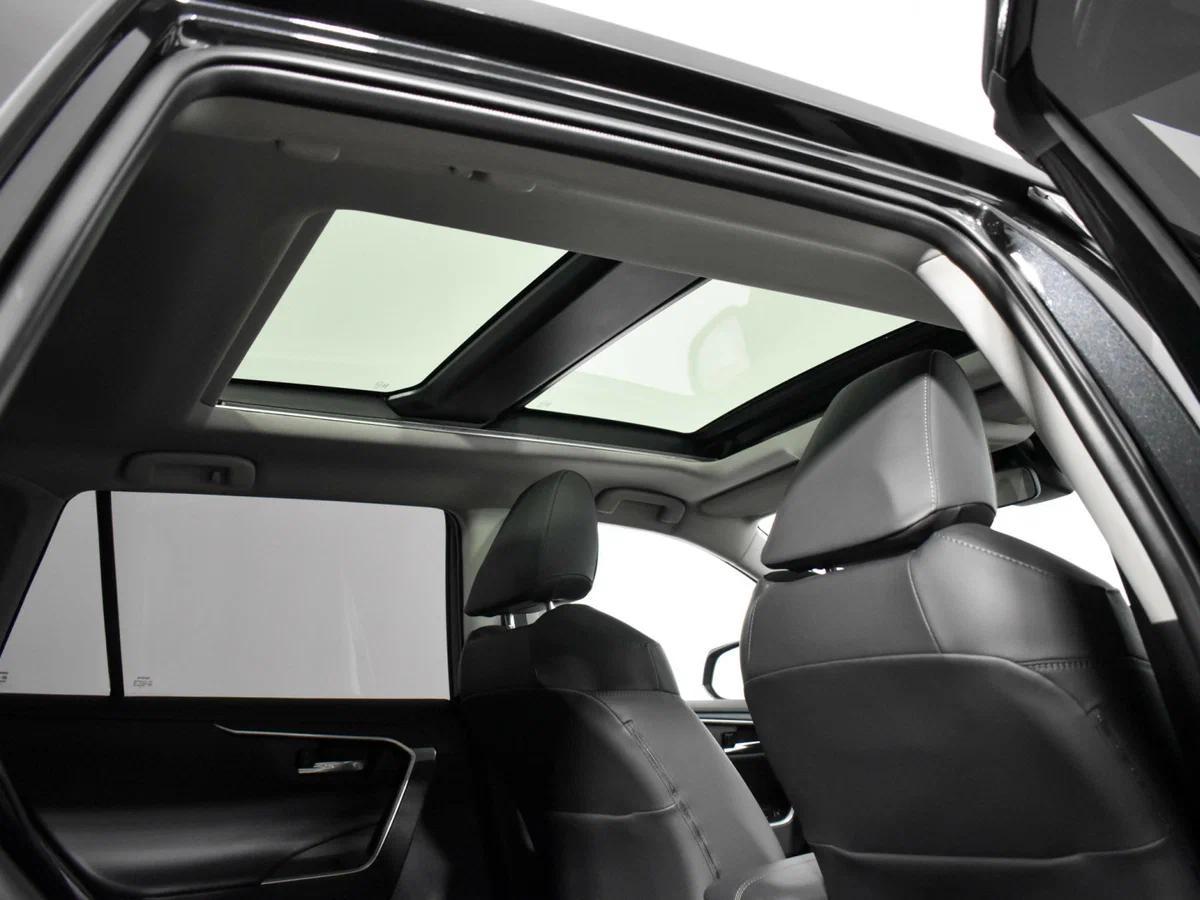Toyota RAV4 2025, черный