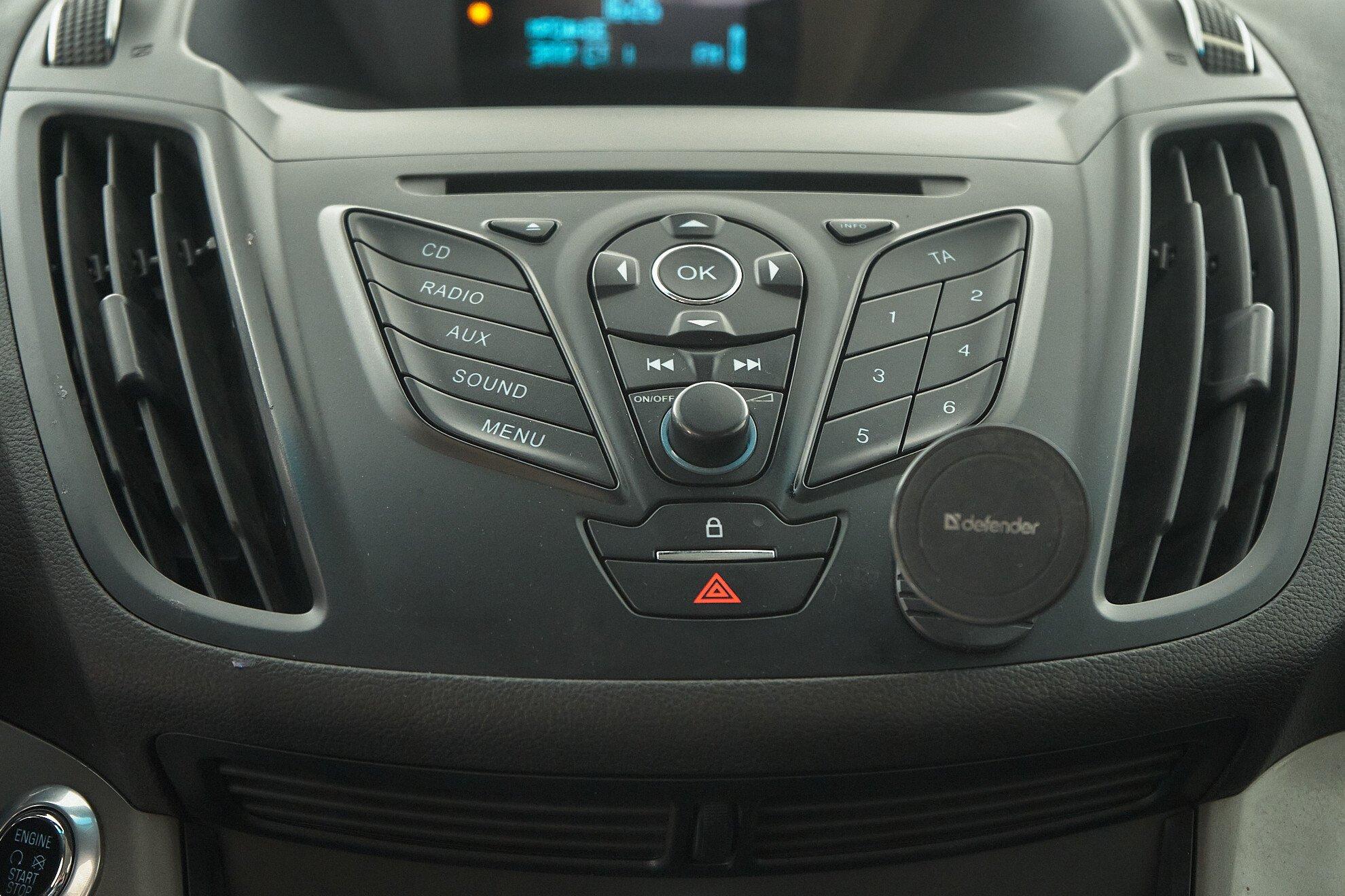 Ford Kuga 2016, черный
